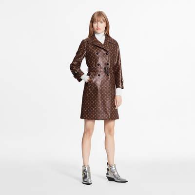 Louis Vuitton Monogram Belted Trench outlook
