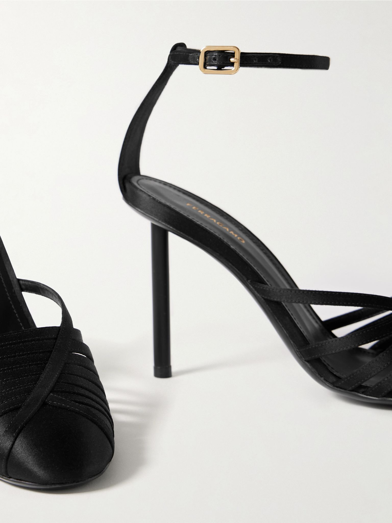 Ermelia satin pumps Black - 4