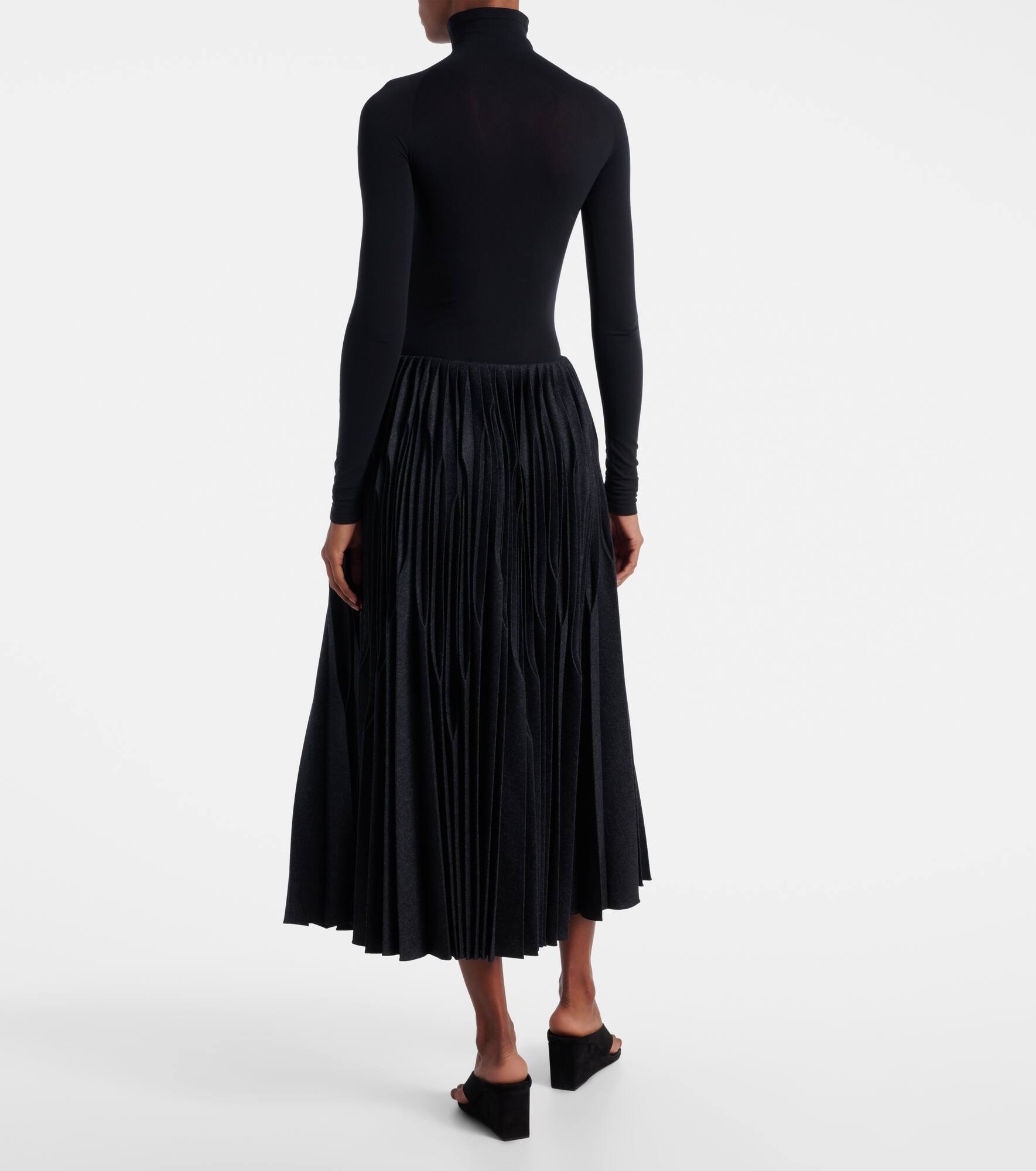 Pleated wool flannel midi skirt - 3