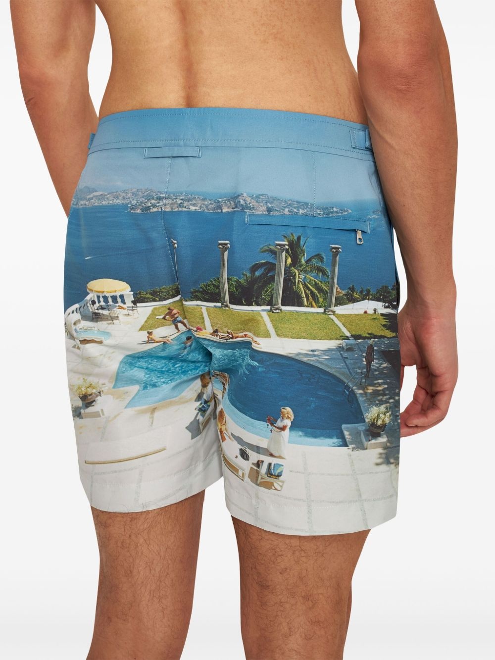 Bulldog Photographic-print swim shorts - 6
