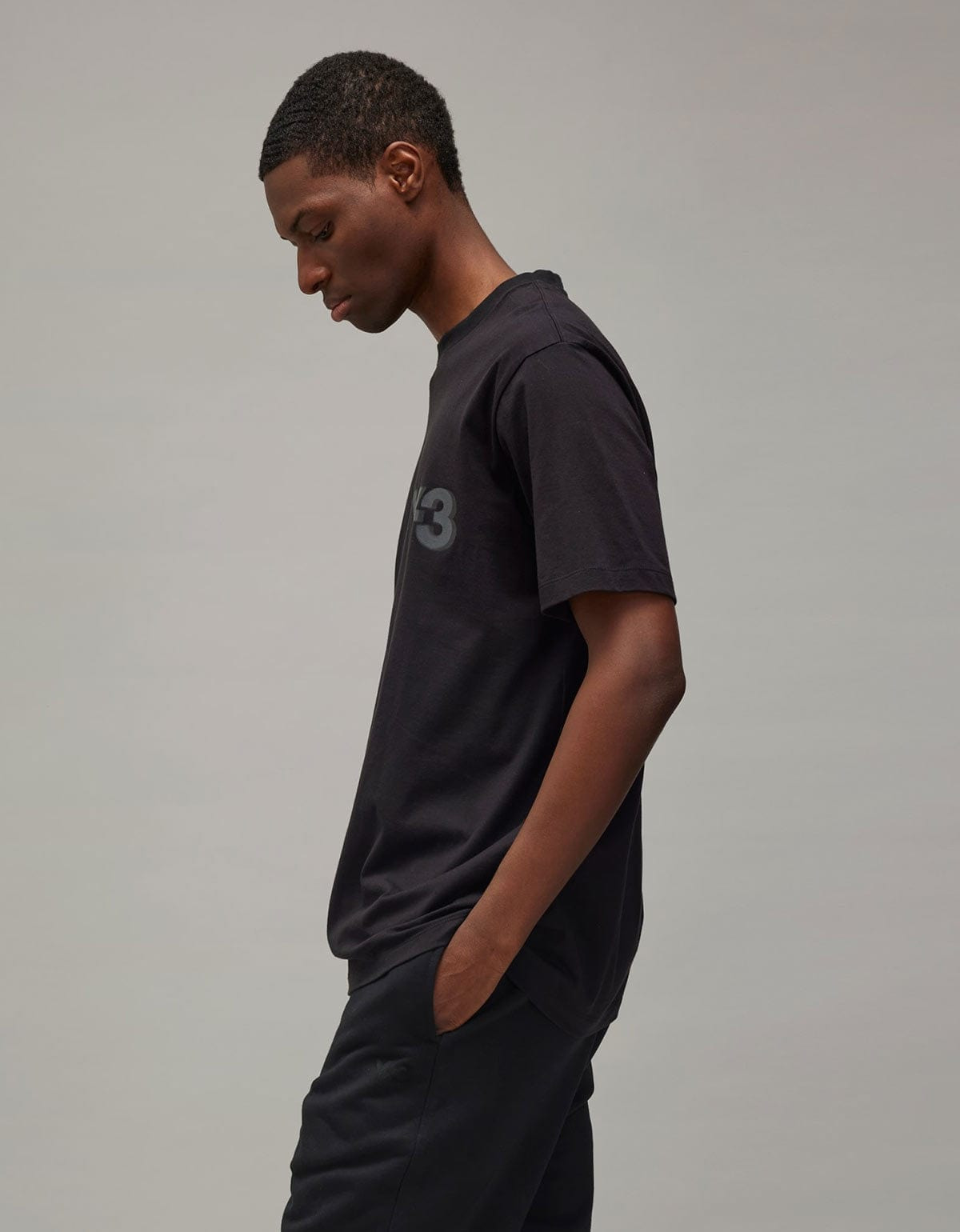 Y-3 Black Logo Short Sleeve T-Shirt - 5