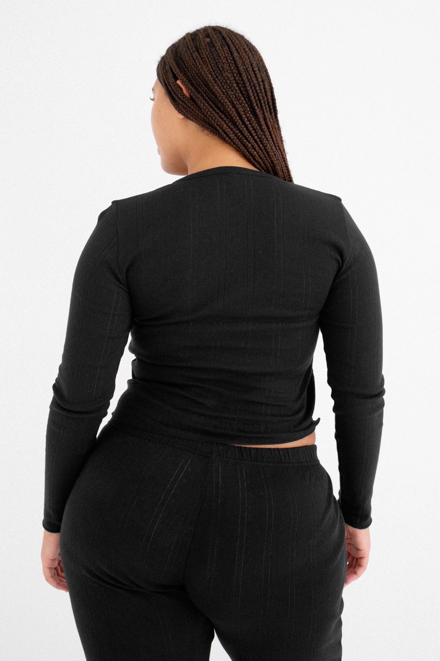 The Henley Black - 5