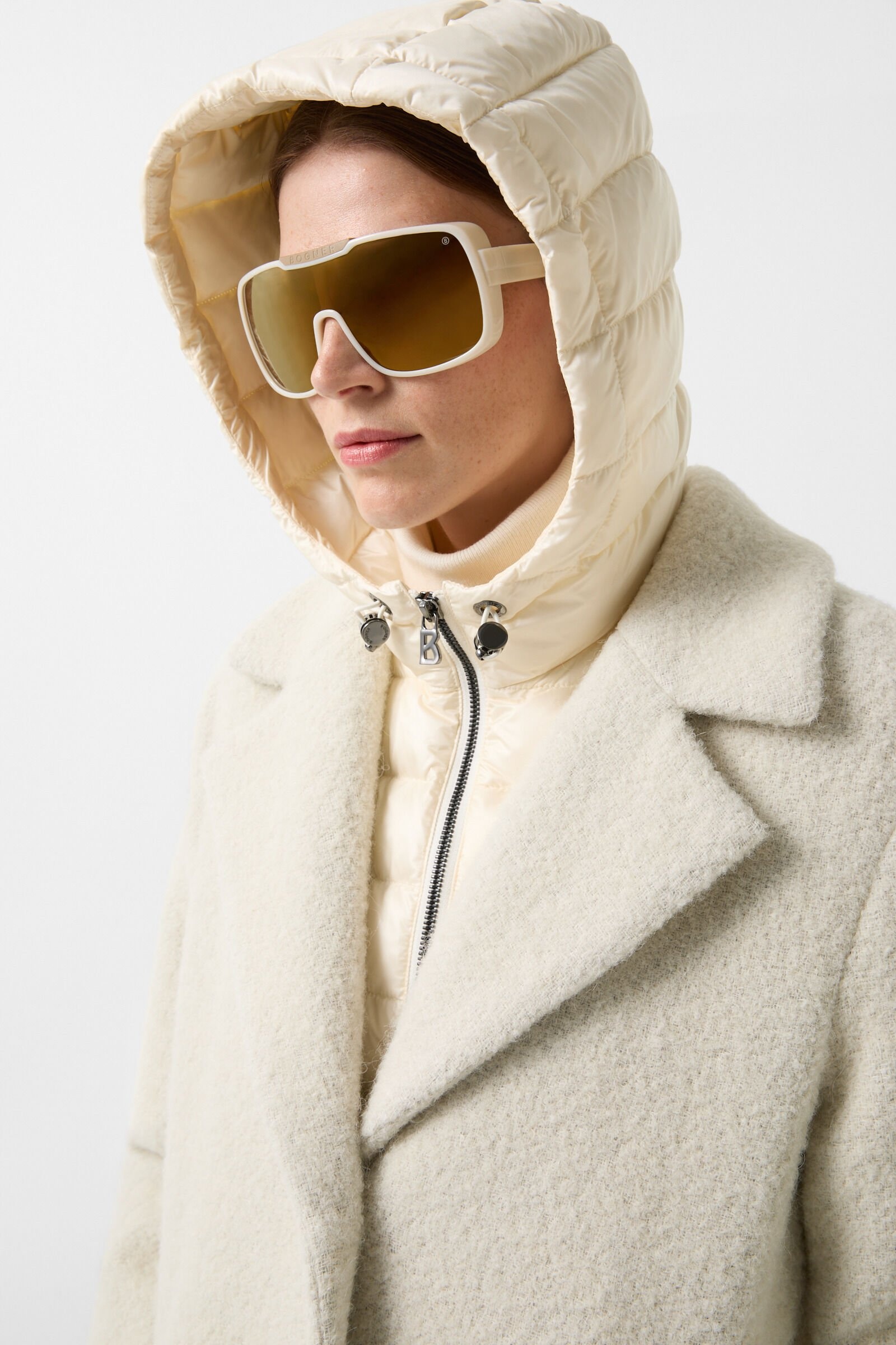 Flachau Sunglasses in Gold/Cream - 5