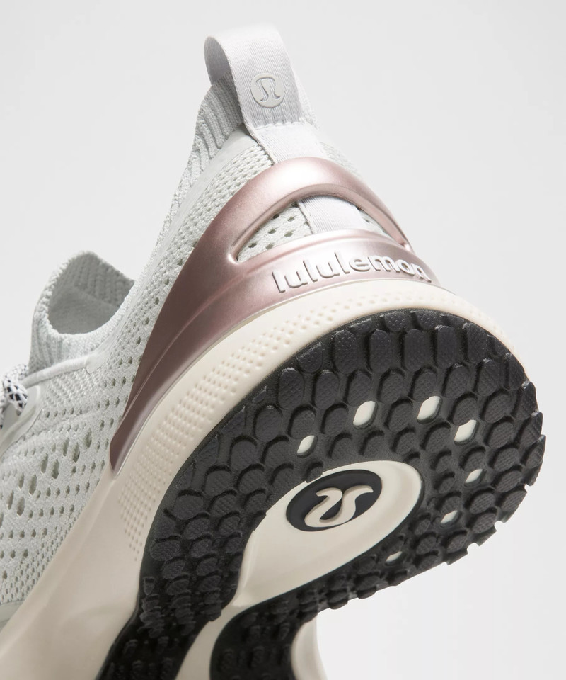 Women's Chargefeel 3 Workout Shoe 9