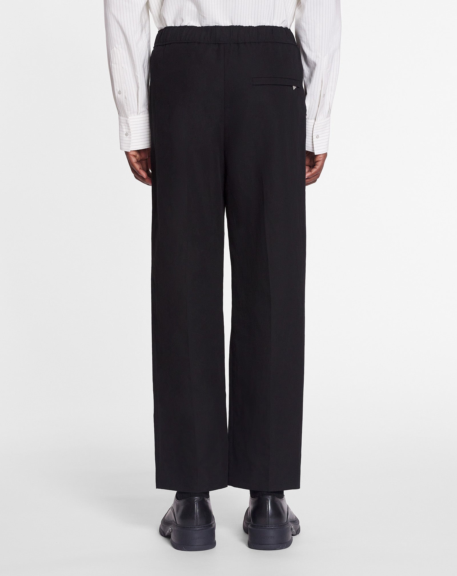 SUIT PANTS WITH AN ELASTICATED WAISTBAND - 4