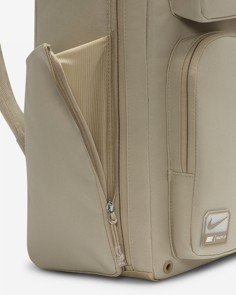 Nike Utility Elite Backpack (37L) 12