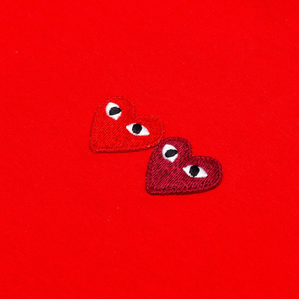 COMME DES GARCONS PLAY WOMEN'S DOUBLE HEARTS T-SHIRT - RED - 4