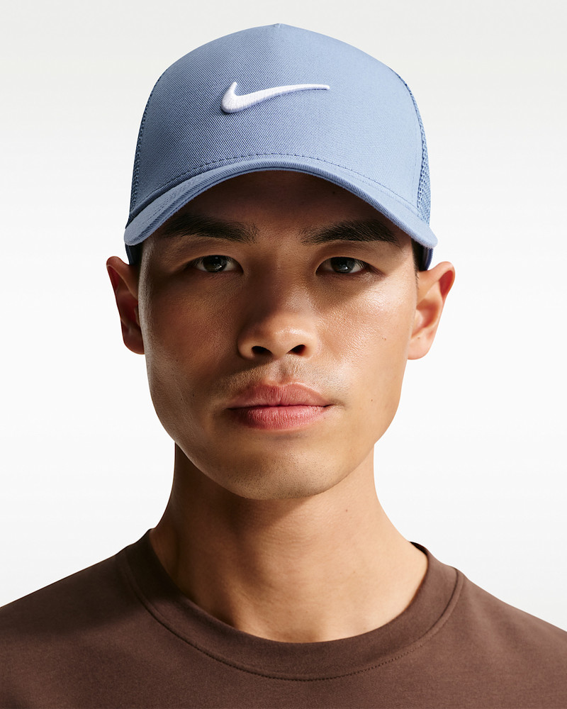 Nike Rise Structured Trucker Cap 1