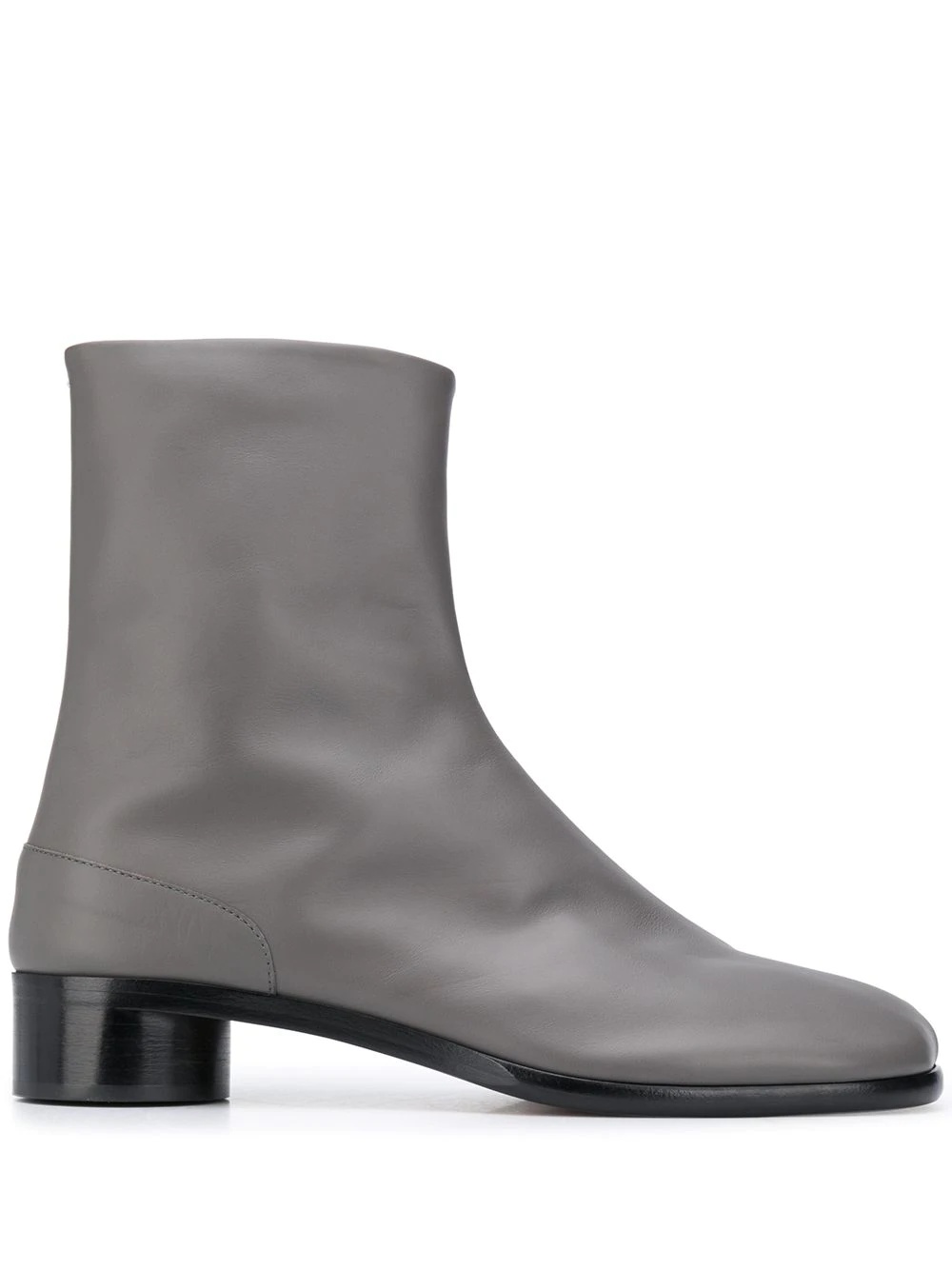 Tabi-toe ankle boots - 1