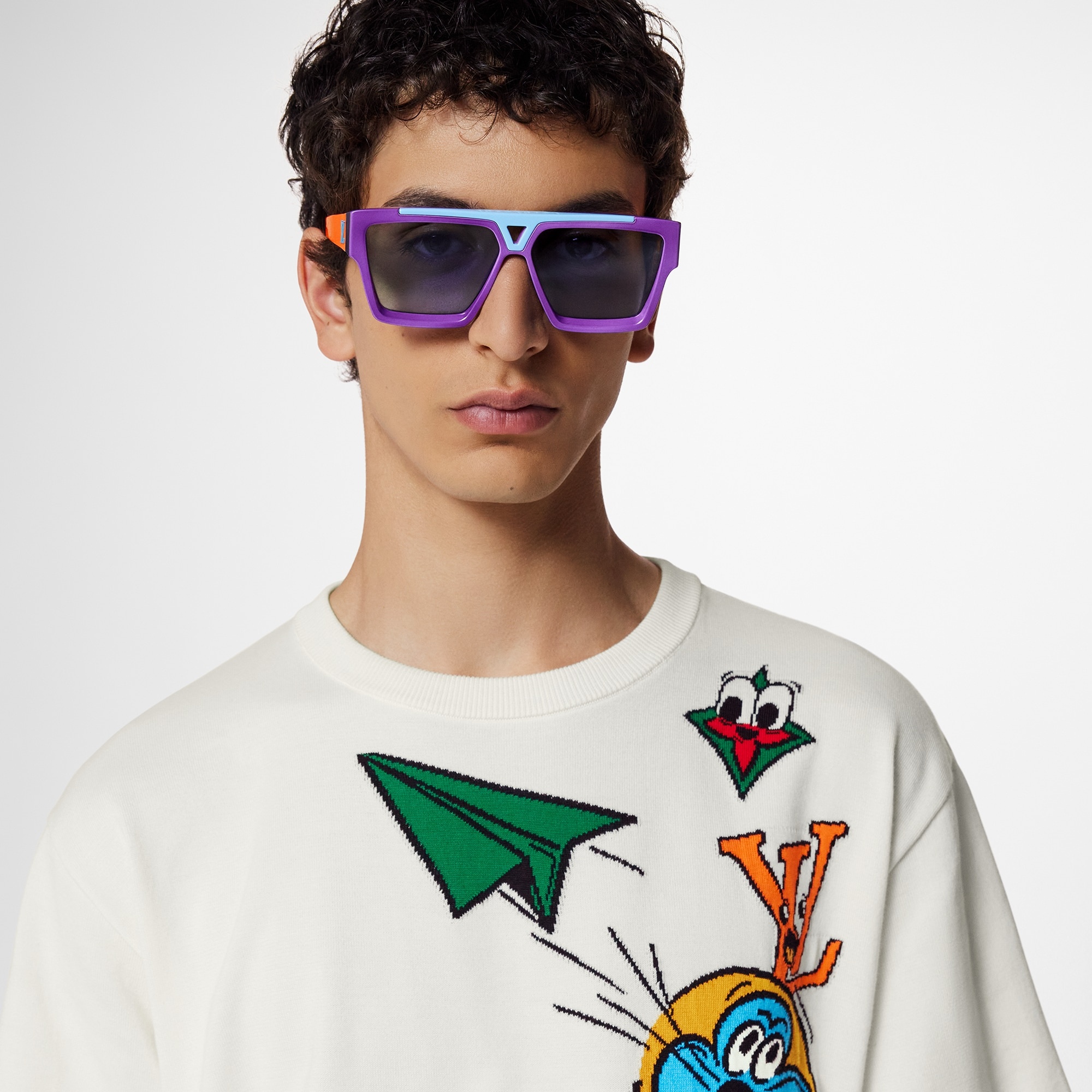 1.1 Evidence Sunglasses - 6