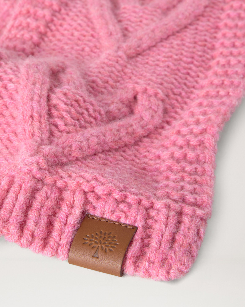 Cable Knitted Heart Scarf Rhubarb Lambswool 3