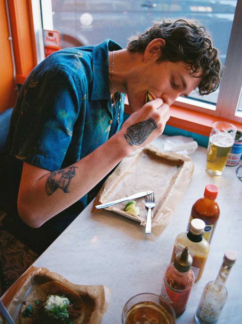 Nudie Jeans Arvid Hawaii Shirt Deep Sea outlook