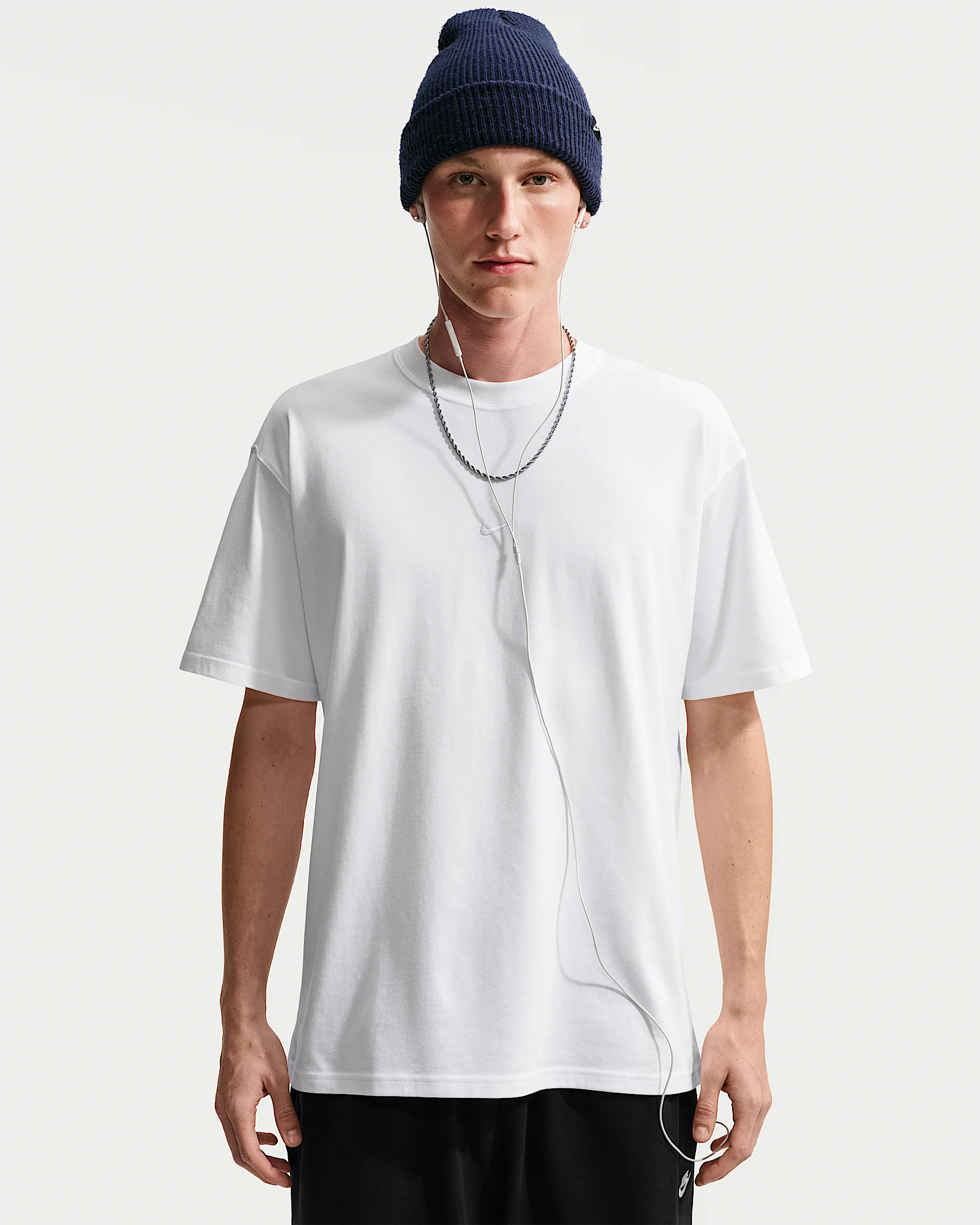 Nike Sportswear Men's Loose T-Shirt - 1