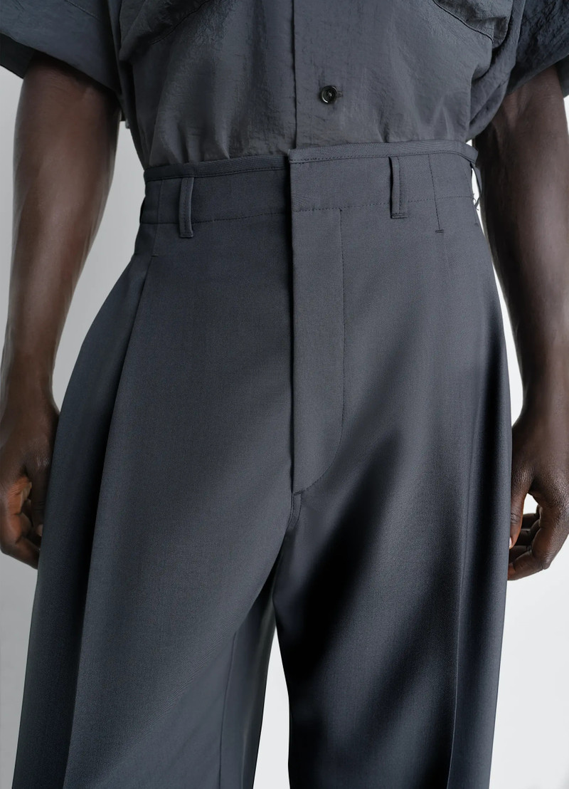 PLEATED TAILORED PANTS IN TROPICAL POLYWOOL 5