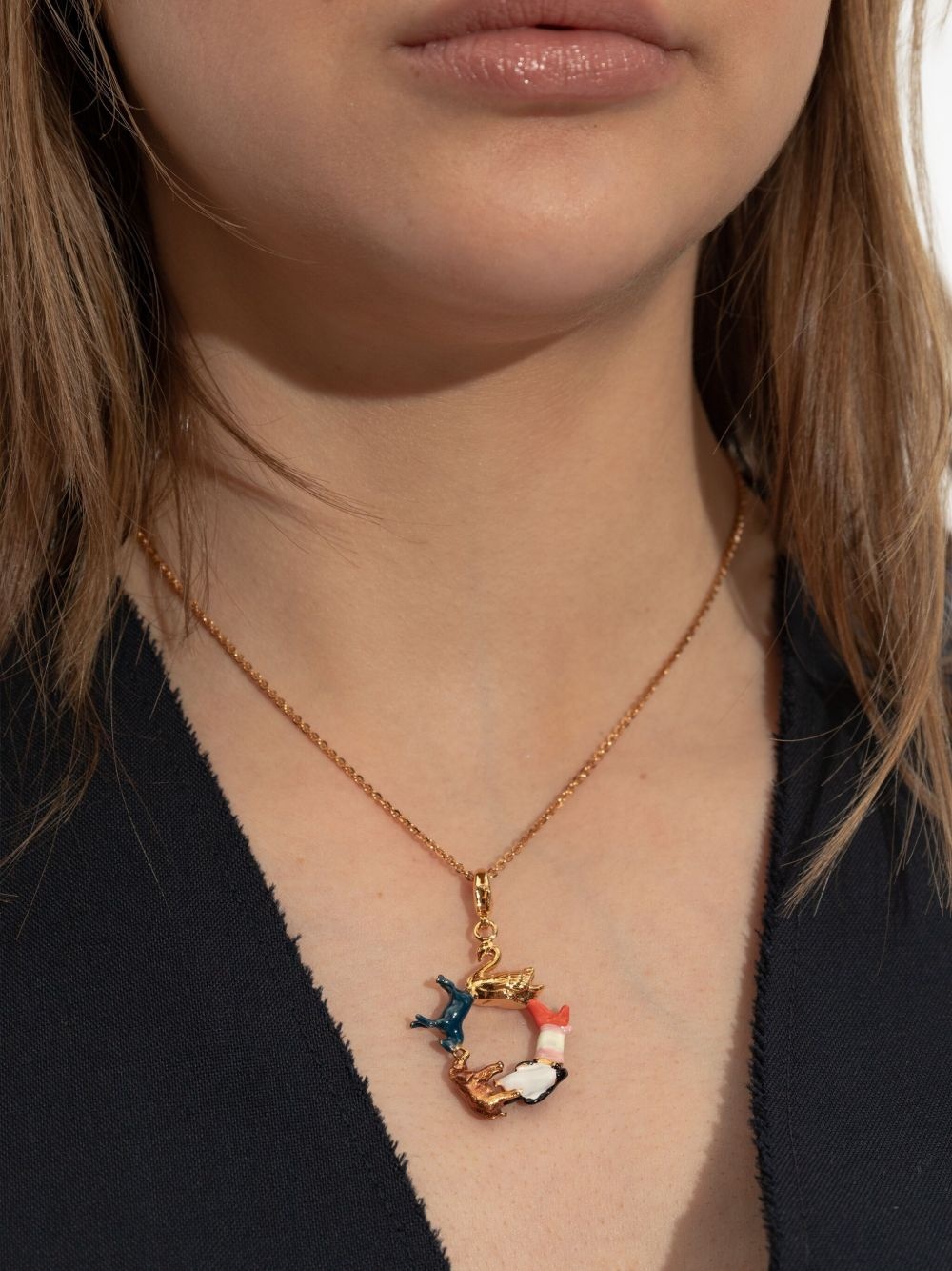 Alphabet O animal-circle pendant - 2