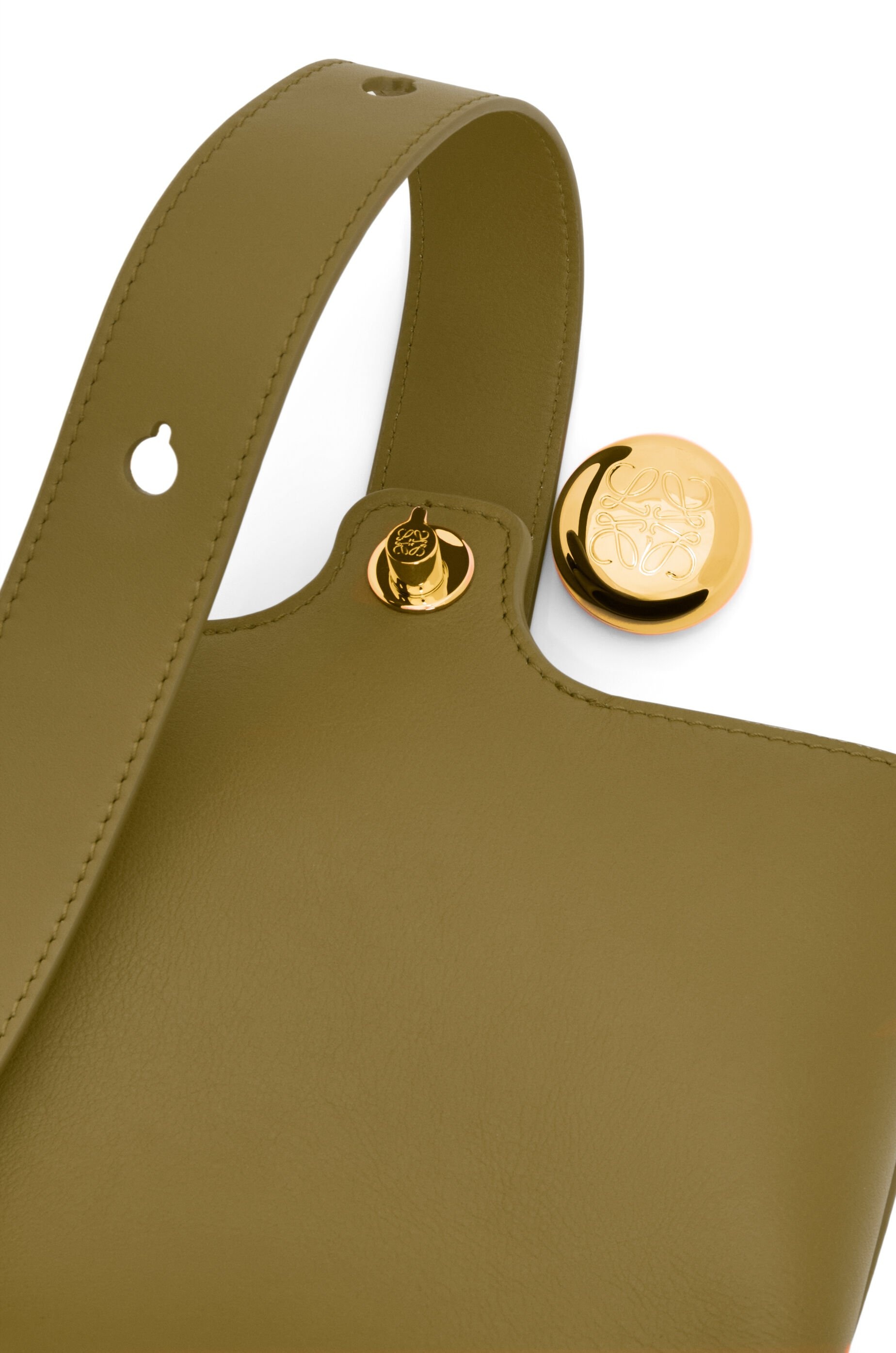 Loewe Mini Pebble Bucket bag in mellow calfskin | REVERSIBLE