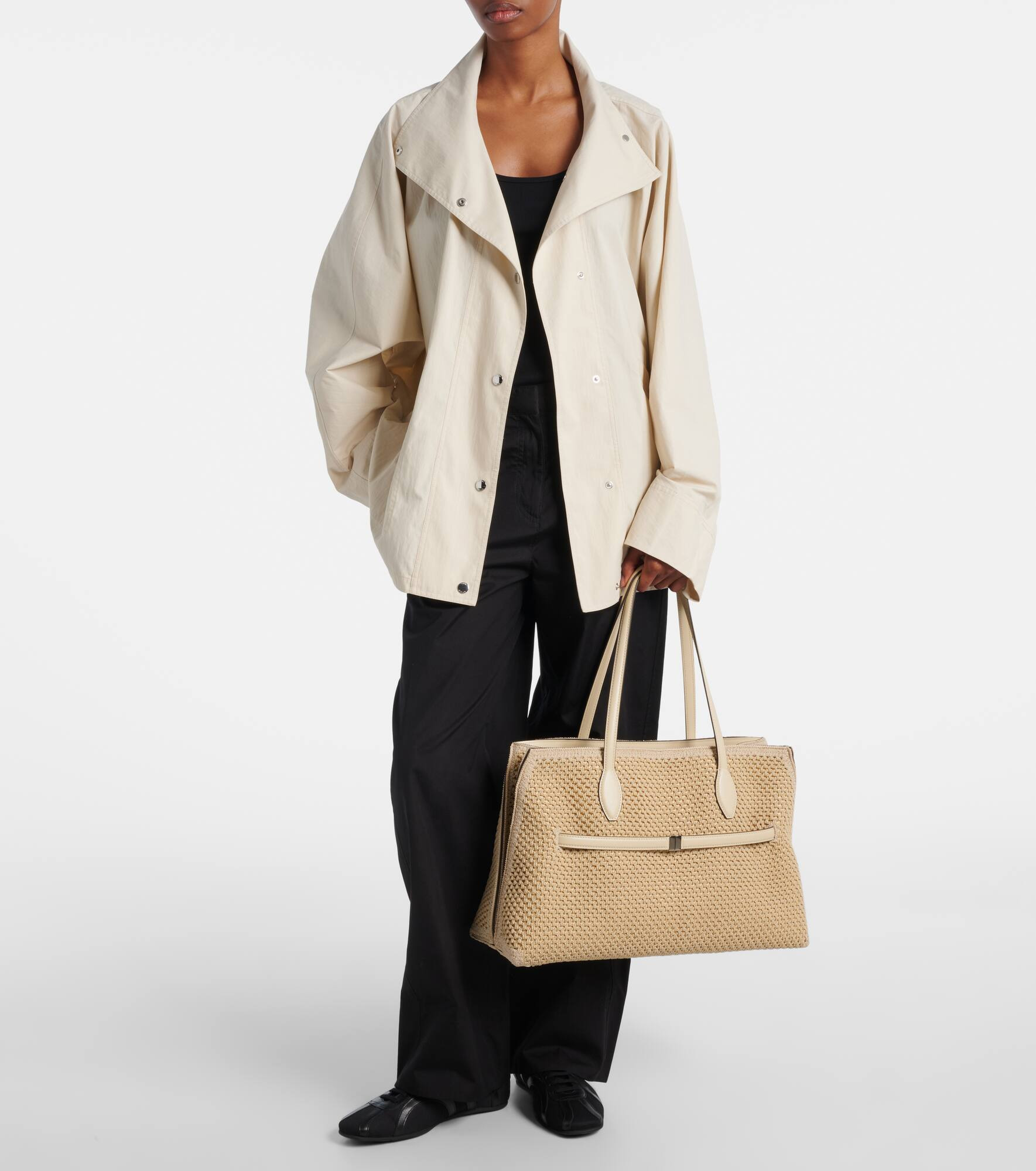 Lounge Large leather-trimmed tote bag - 5