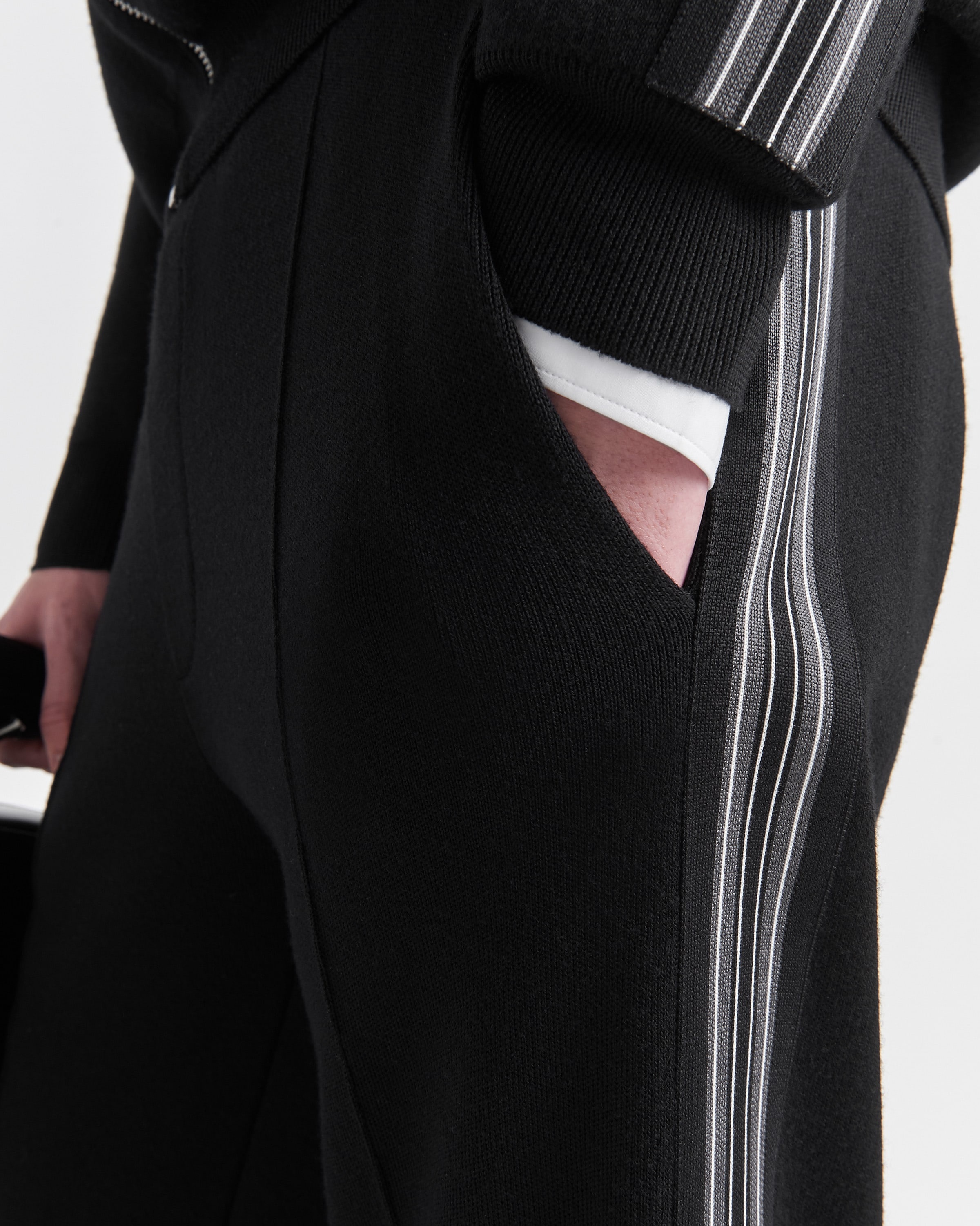 Superfine wool pants - 4