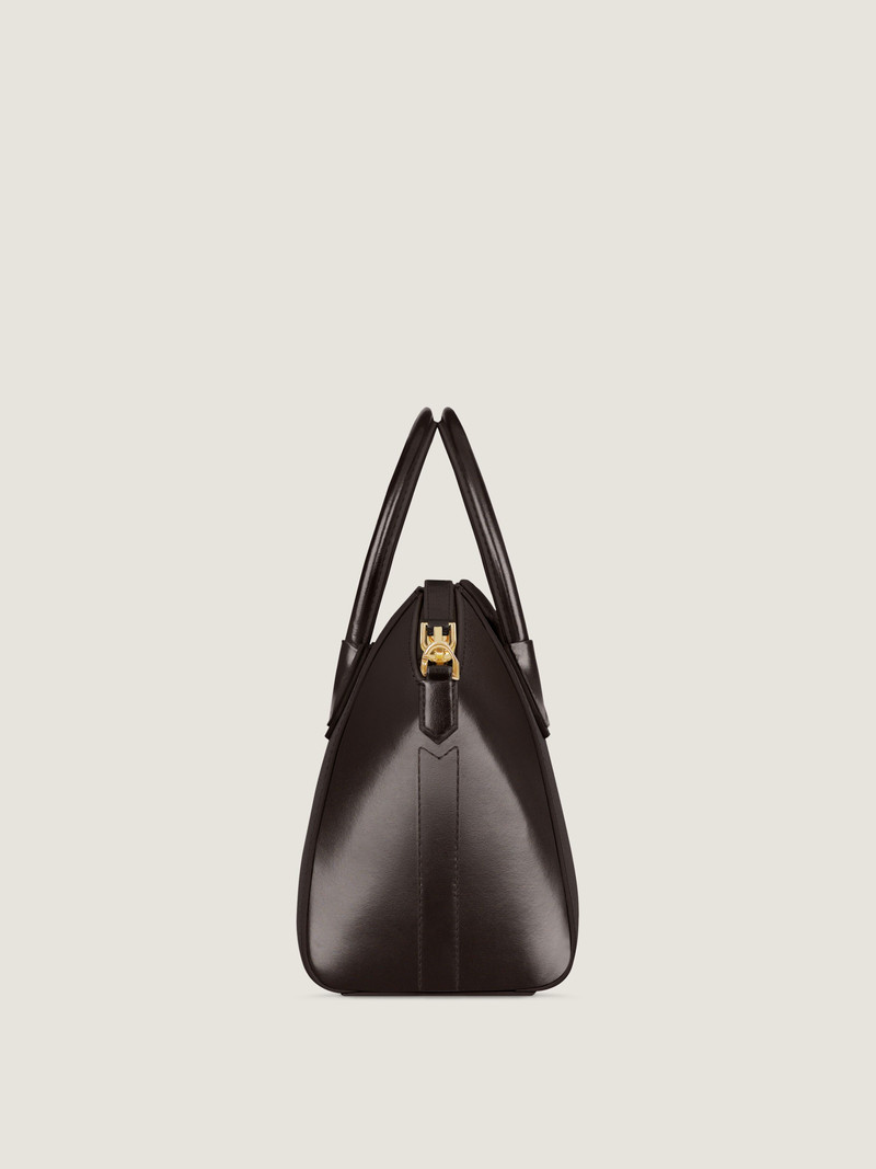 Givenchy SMALL ANTIGONA BAG IN BOX LEATHER outlook