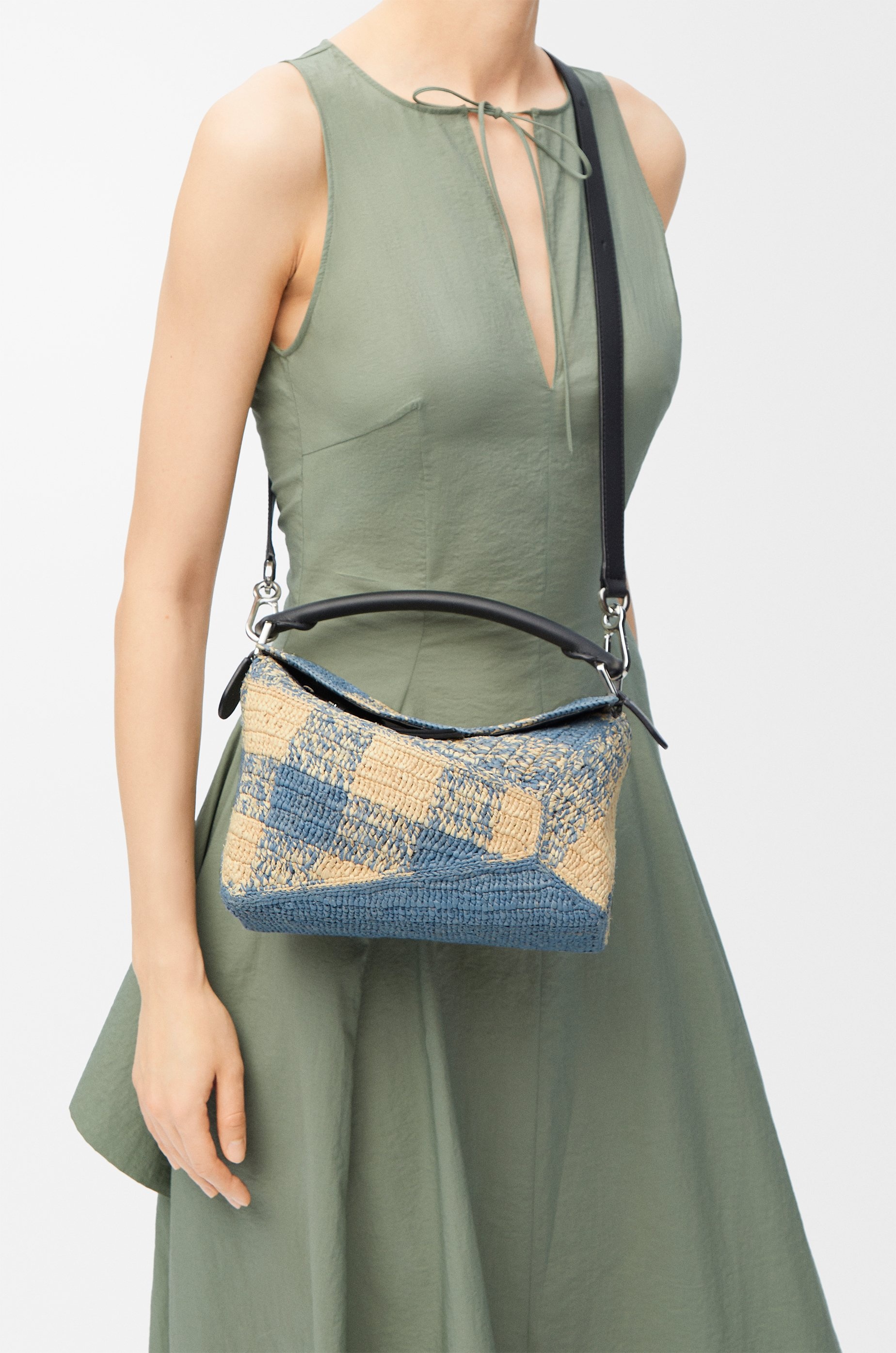 Small Puzzle Edge bag in raffia and calfskin - 3