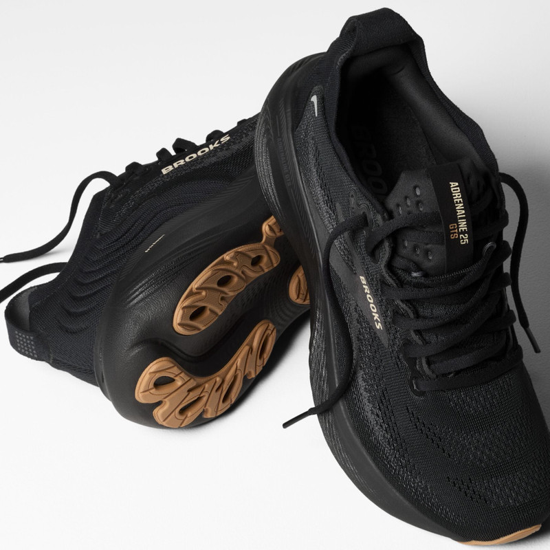 BROOKS Adrenaline GTS 25 outlook