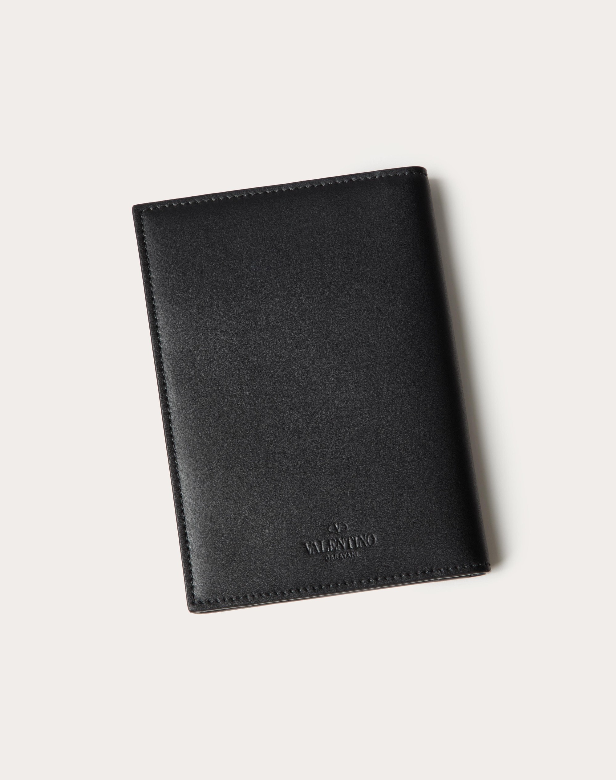 VLTN PASSPORT COVER IN CALFSKIN - 3