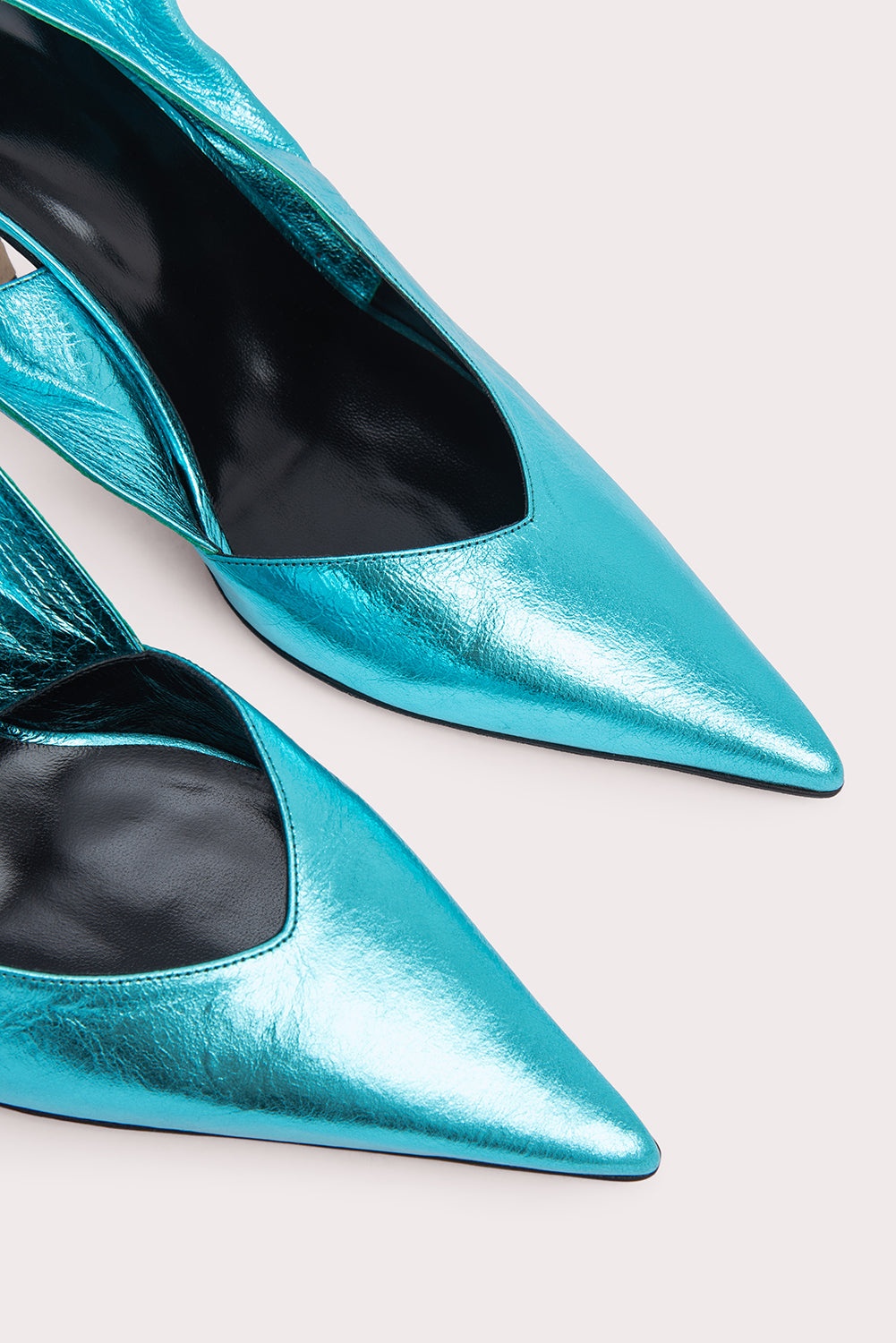 Yasha Aquamarine Metallic Leather - 4