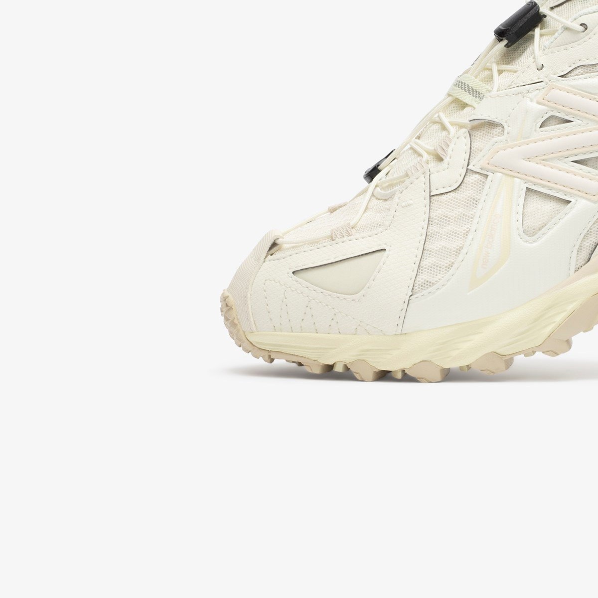 New Balance 610 Gore-Tex | REVERSIBLE