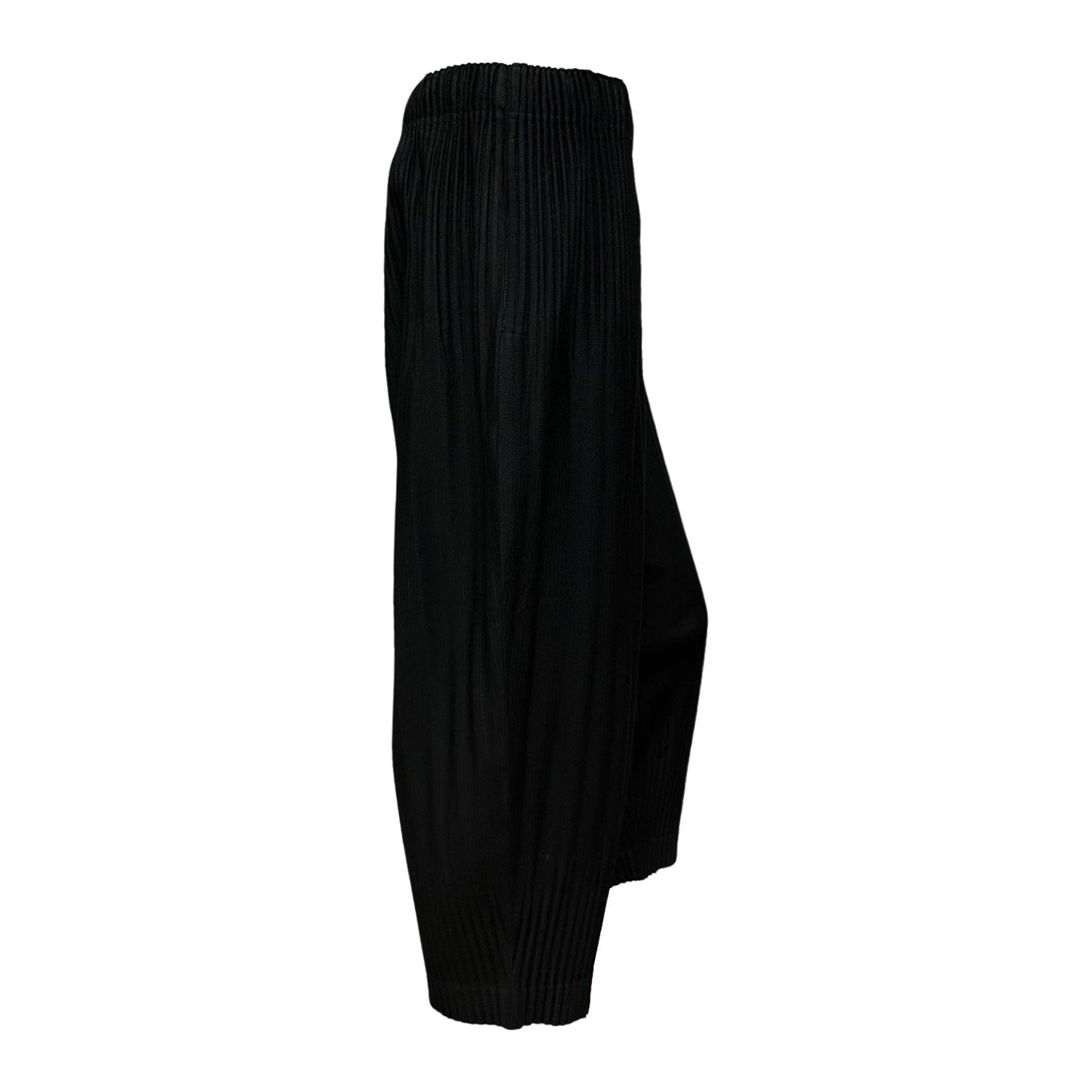 HOMME PLISSÉ ISSEY MIYAKE Spring Summer 2015 Pleated Cropped Pants - 3