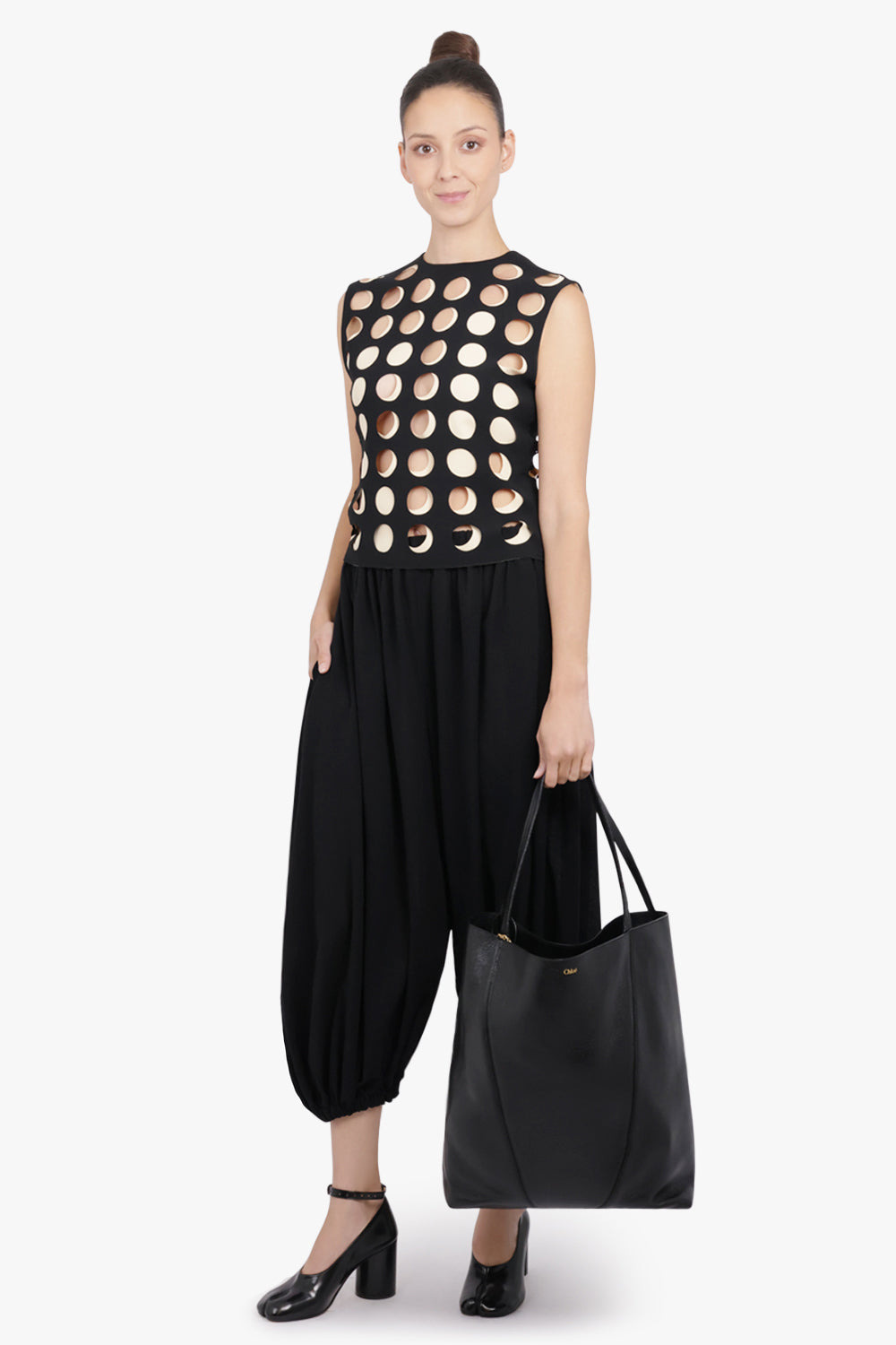 GATHERED BALLOON LEG PANT | BLACK - 2