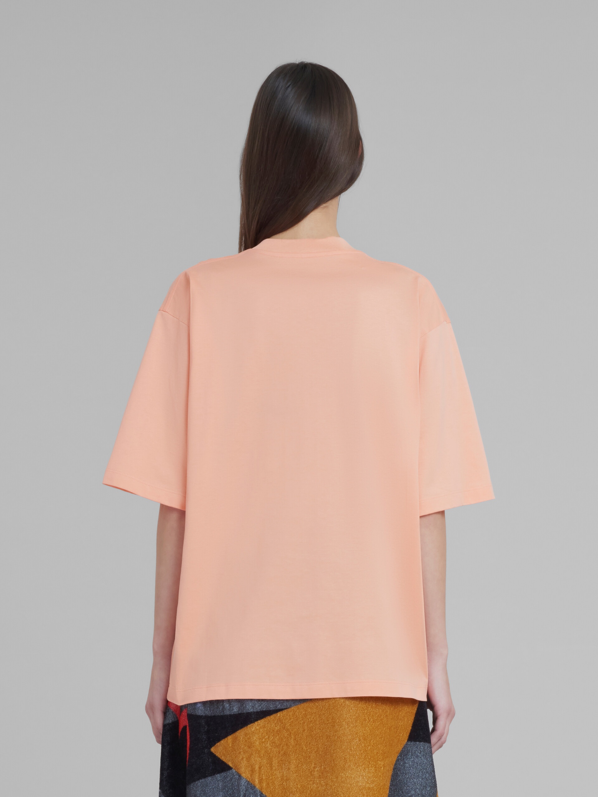 MARNI X NO VACANCY INN - LIGHT PEACH T-SHIRT IN BIO COTTON JERSEY WITH SNAKE LOGO PRINT - 3
