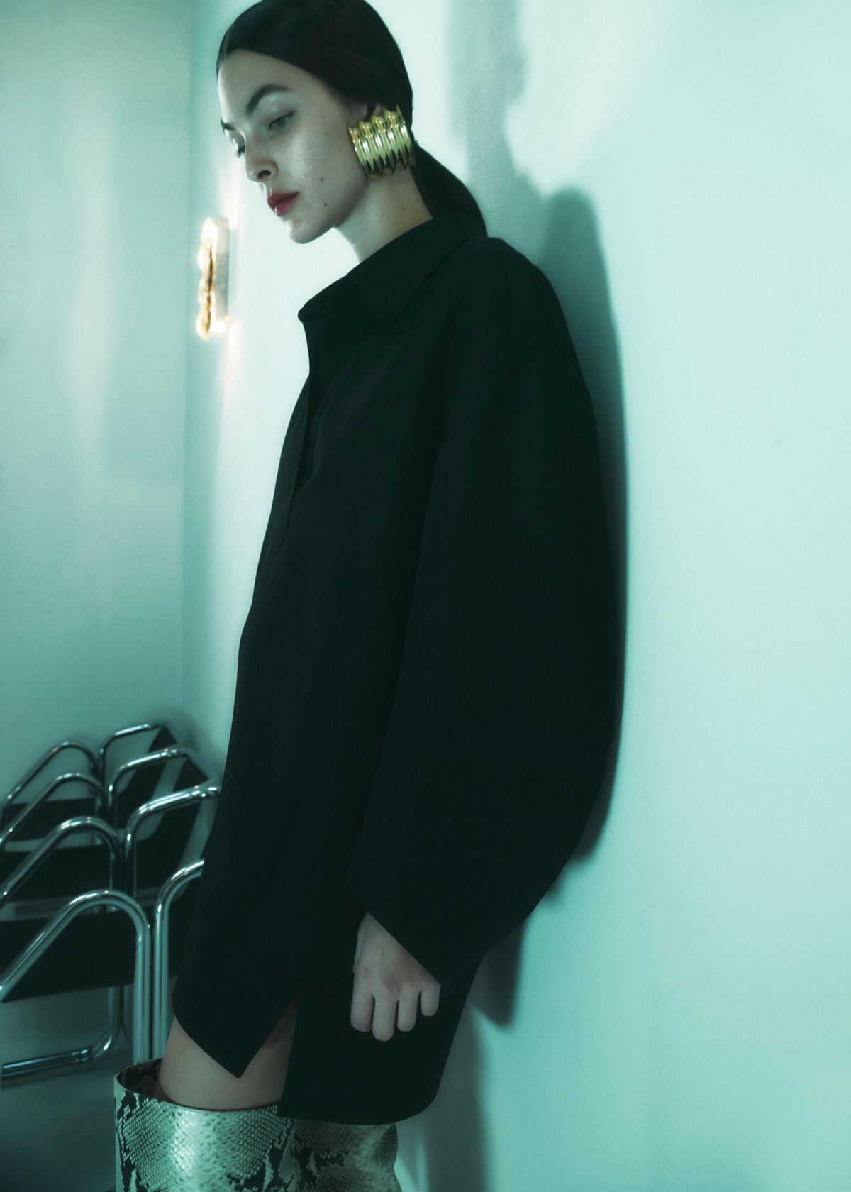 ワンピース KHAITE FW23 KAL DRESS (5364541 200 BLACK) KHAITE The Kal Dress in Black | khaite | REVERSIBLE