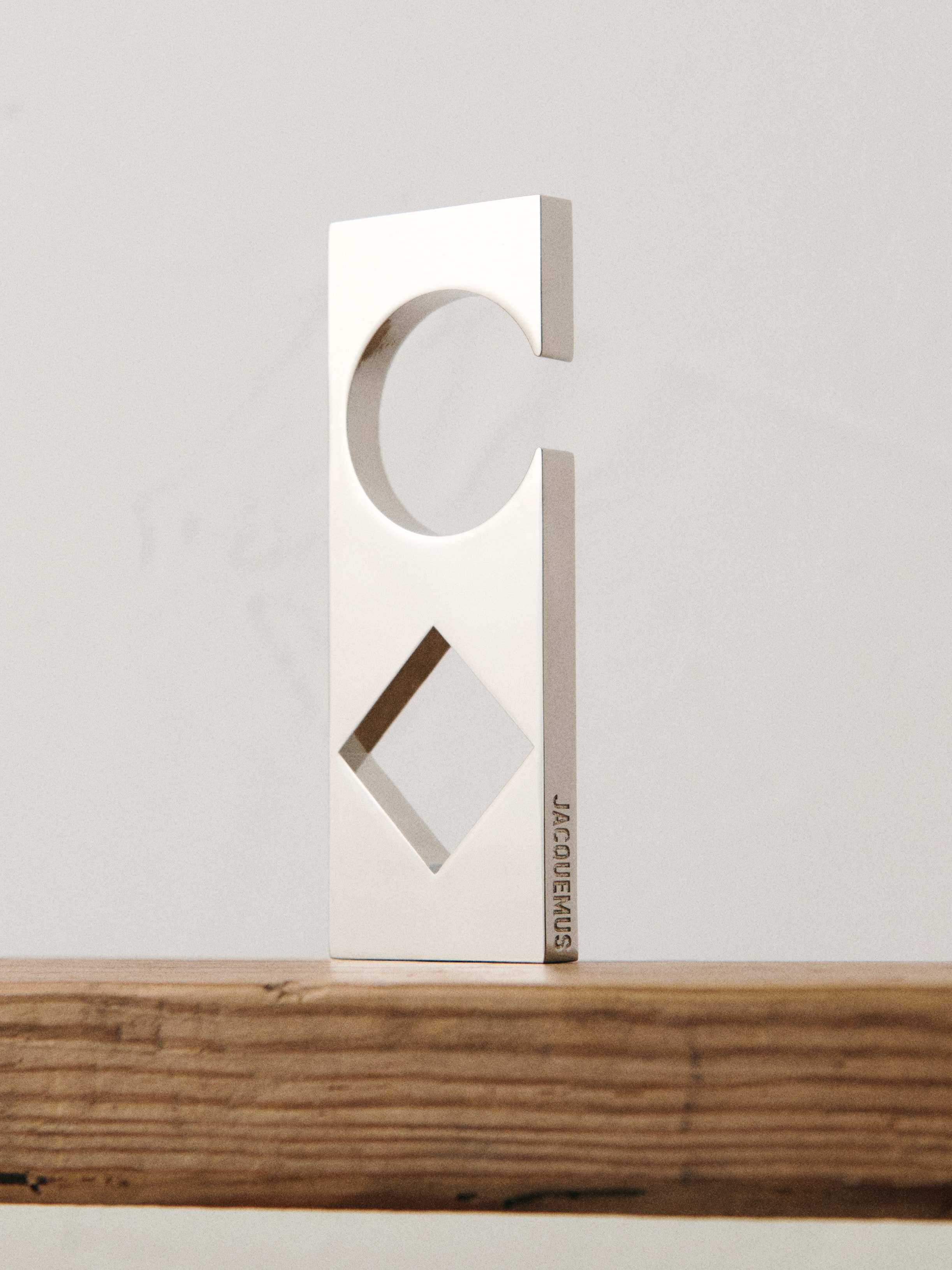 The bottle opener - 4