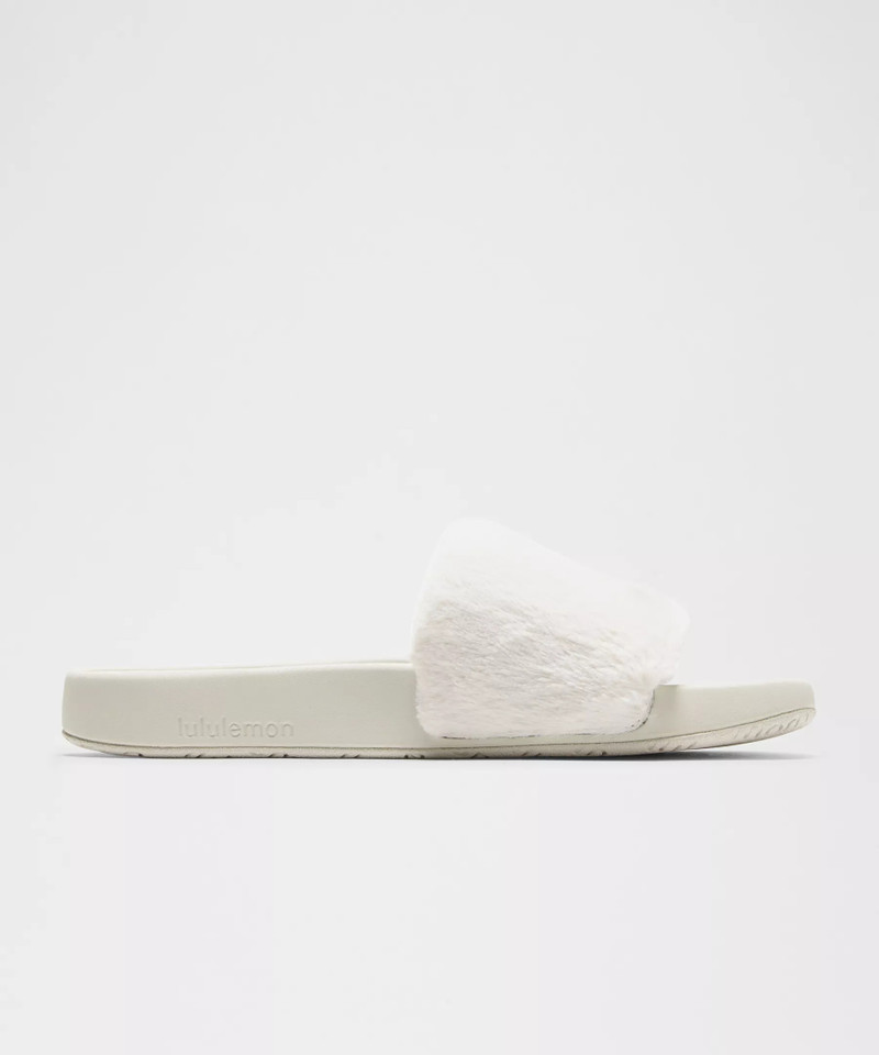 Women's Restfeel Faux Fur Slide 4
