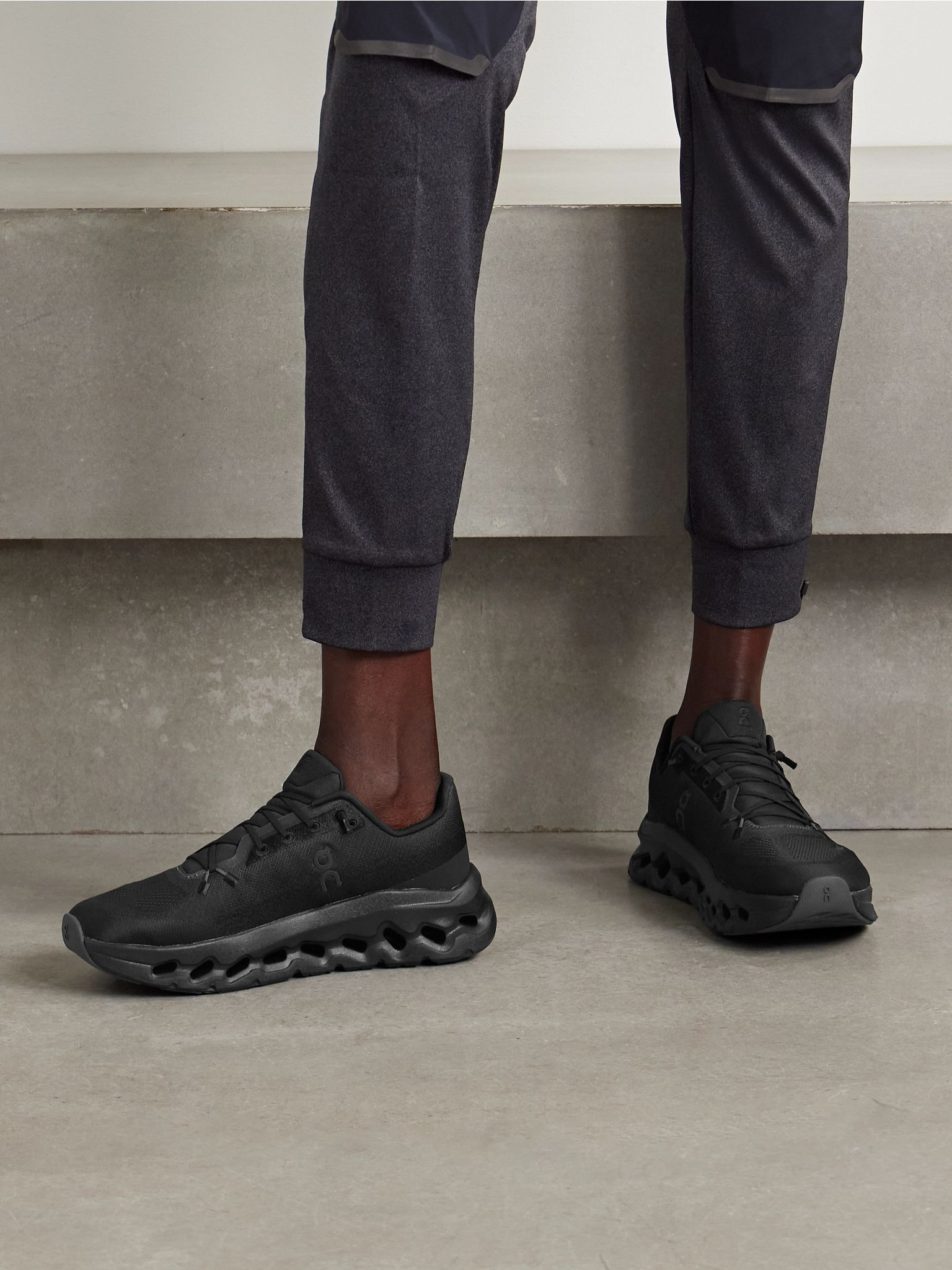 Cloudtilt stretch recycled-knit sneakers Black - 2