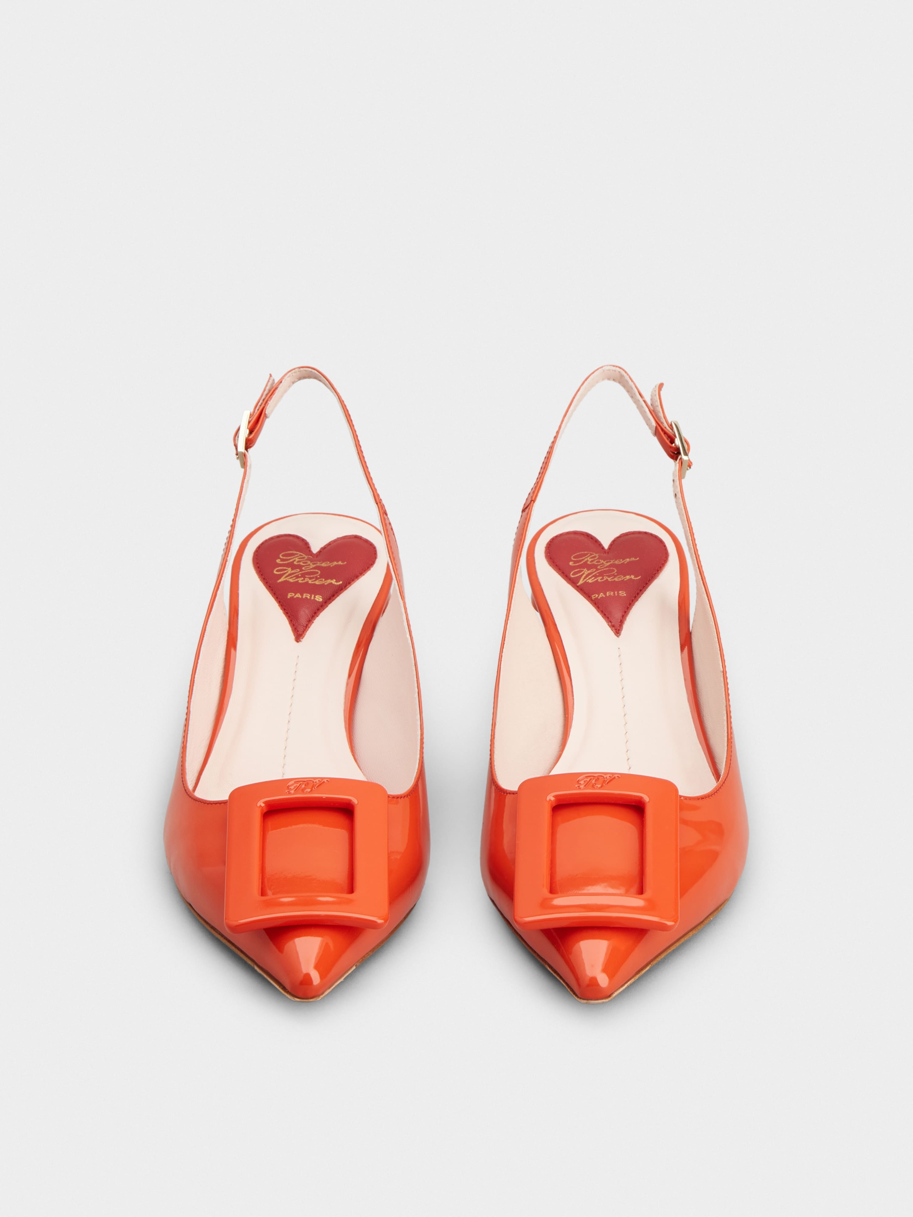 Virgule Lacquered Buckle Slingback Pumps in Patent Leather - 7