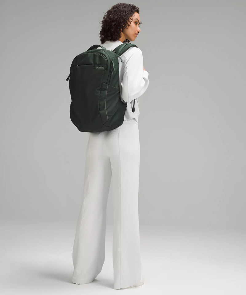 lululemon Triple-Zip Backpack 28L outlook