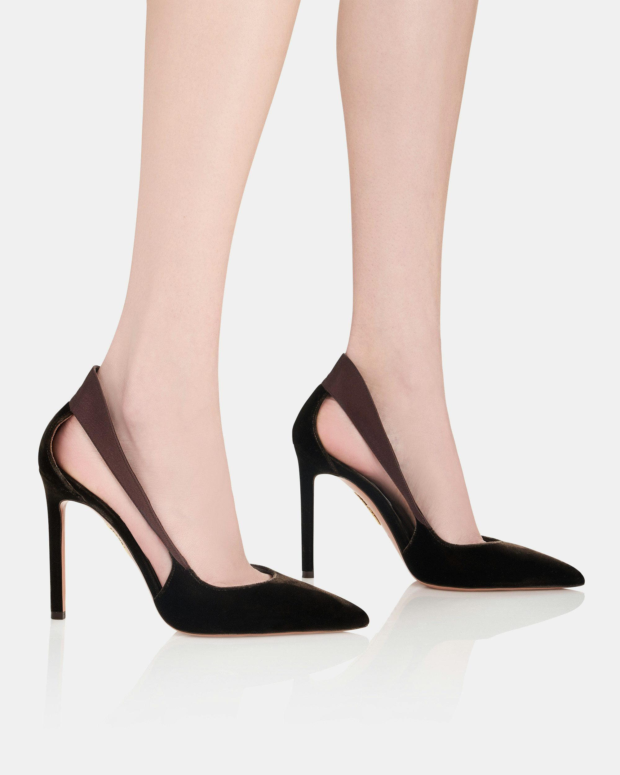 Dangerous Liaisons Pump 105 - 5