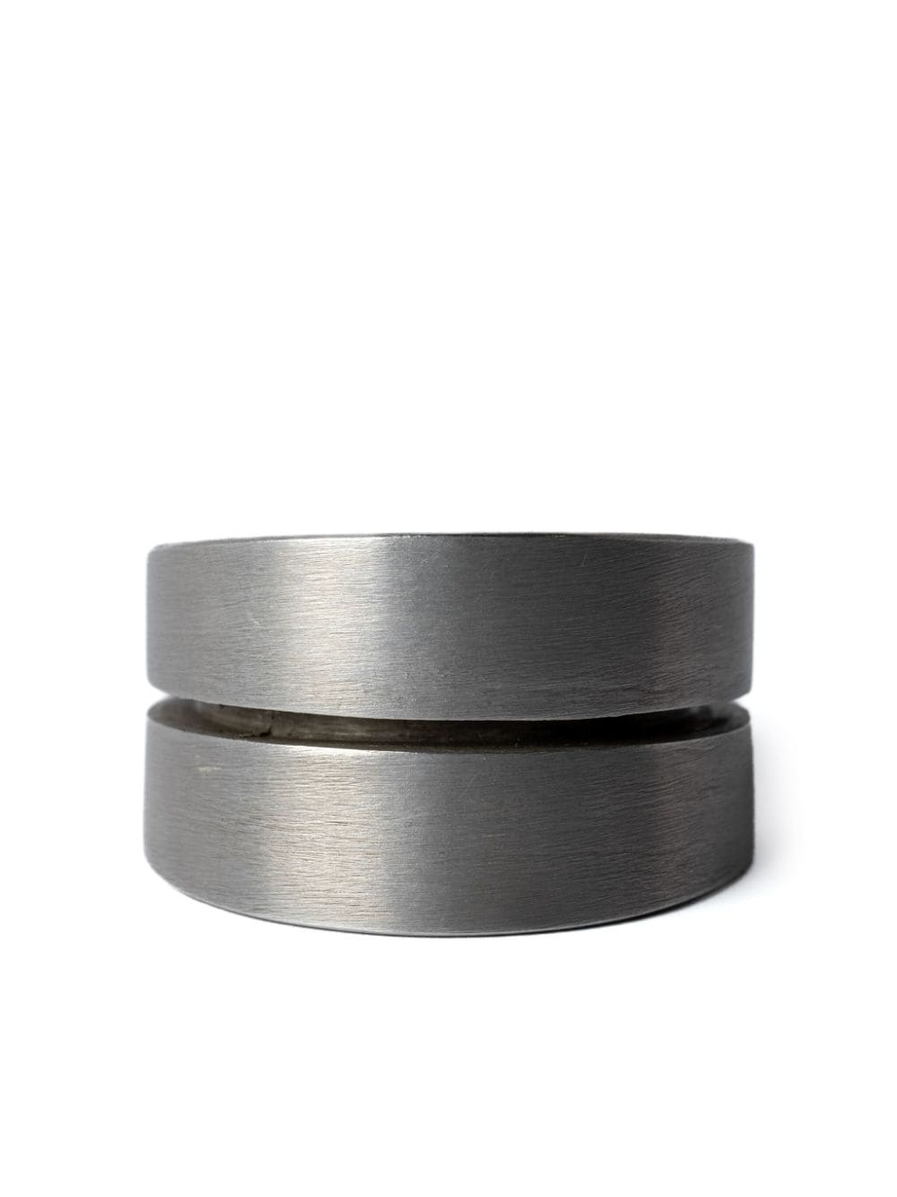 Crevice brushed ring - 3