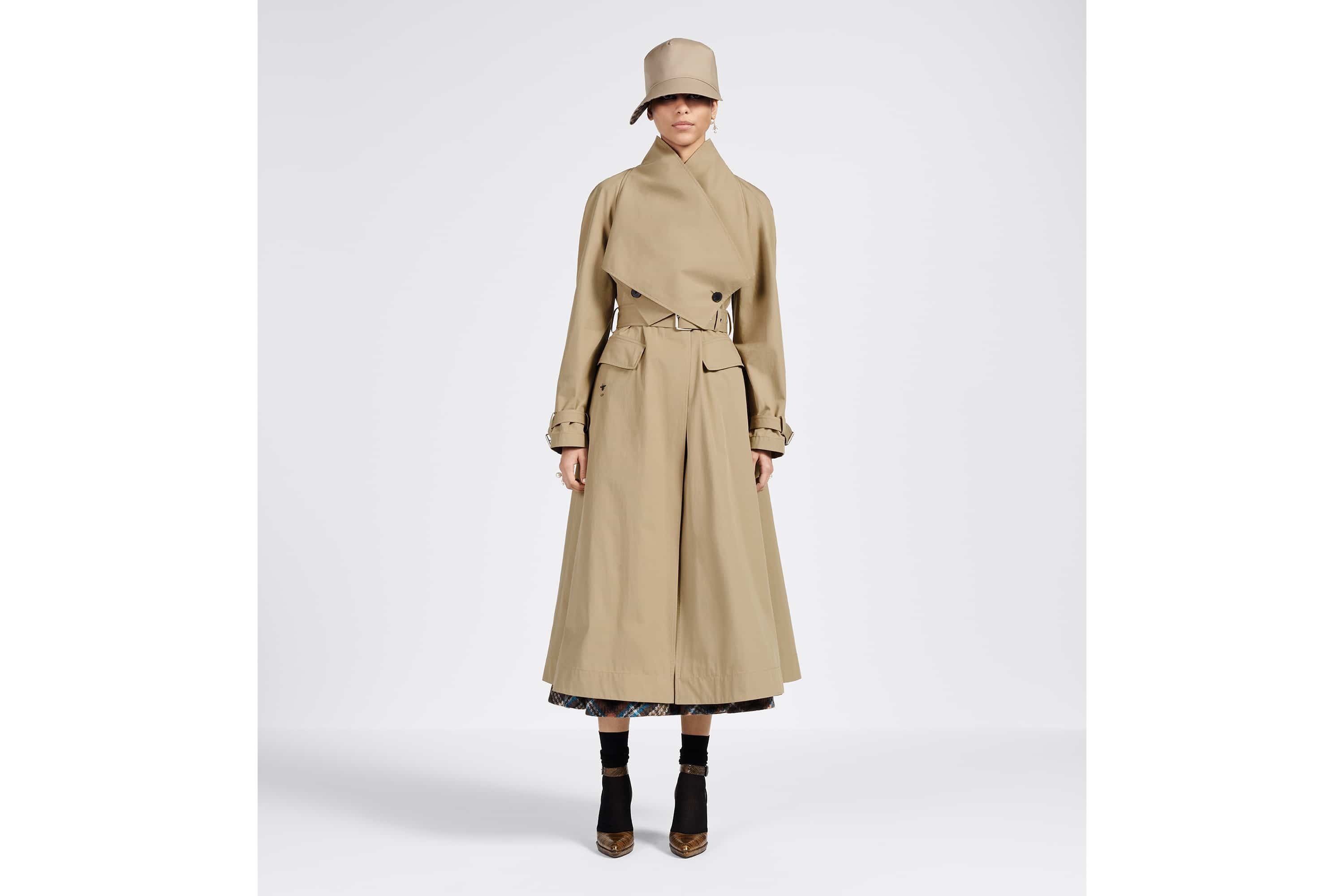 【DIOR】 Belted Trench Coat with Criss Cross Collar Dior Belted Trench Coat with Criss Cross Collar - Coats