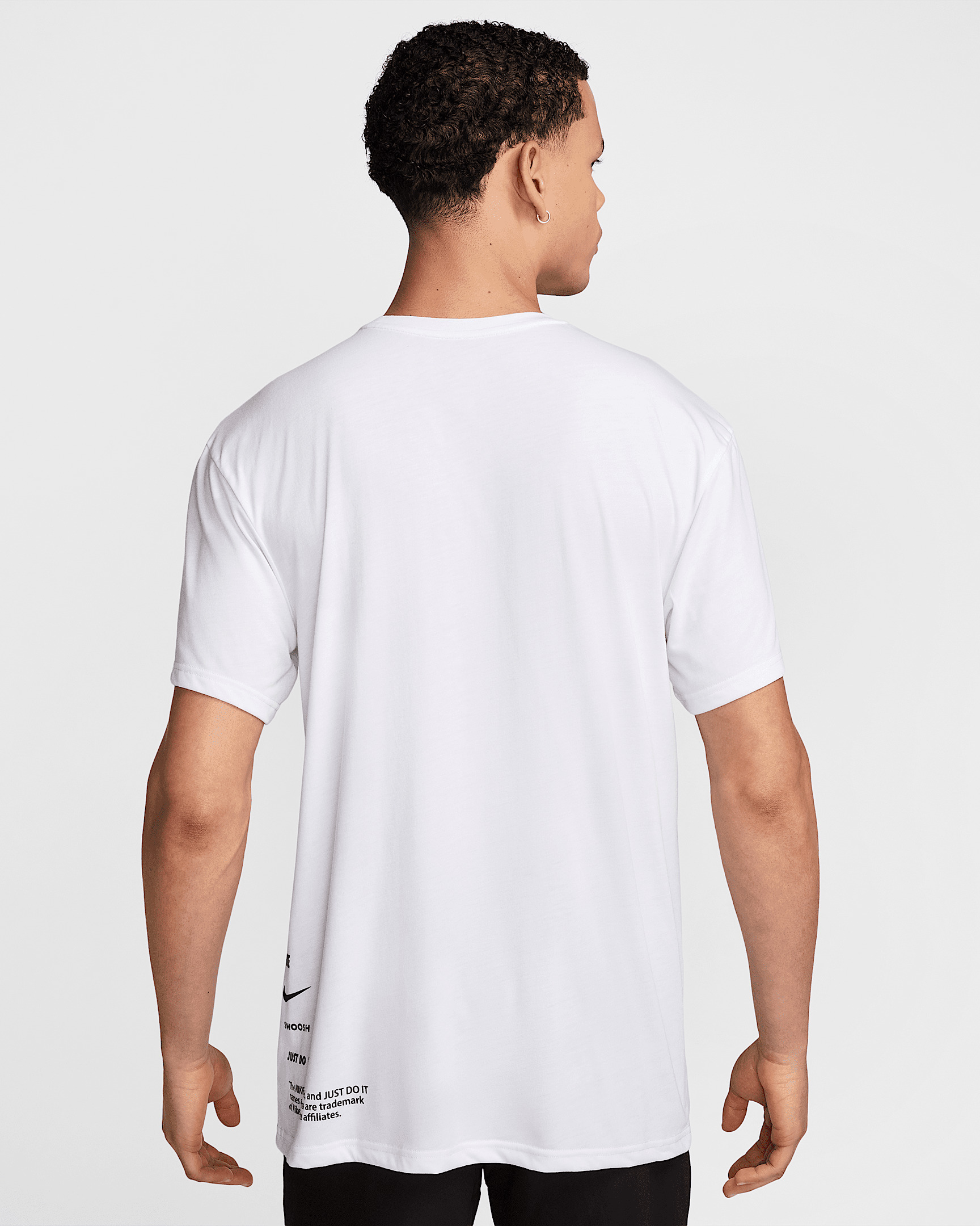 Nike Swim Hydroguard Men's Short-Sleeve Top - 2
