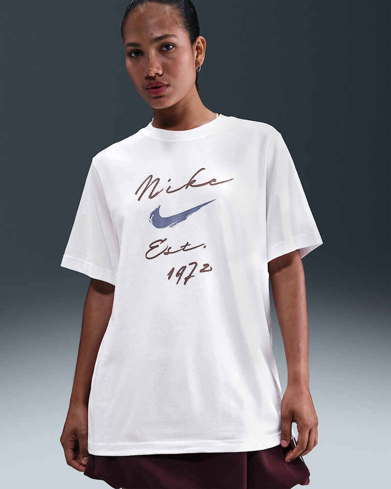 Nike Sportswear Essentials Women's Loose T-Shirt 1