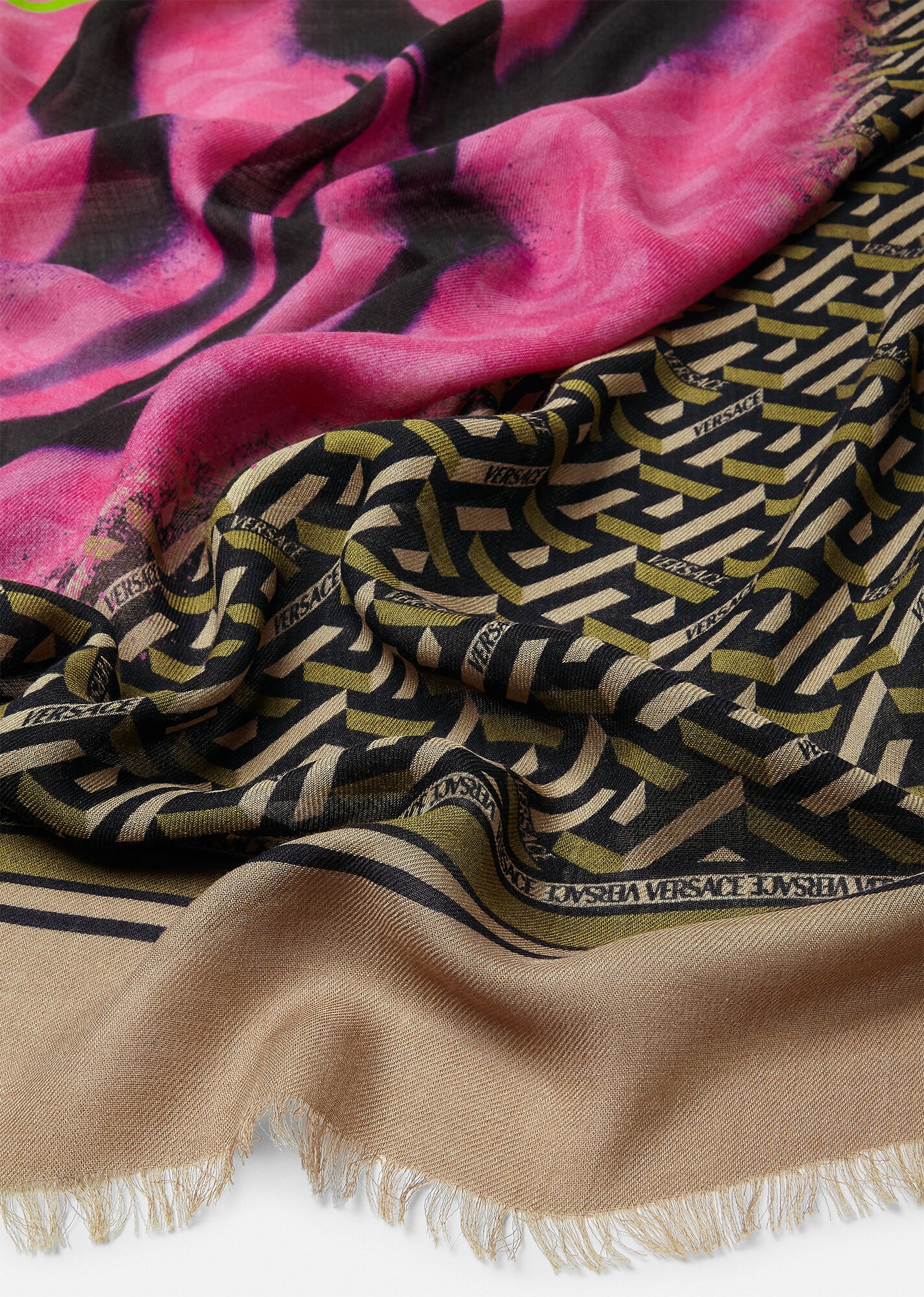 Medusa Tag Wool & Silk Shawl - 3