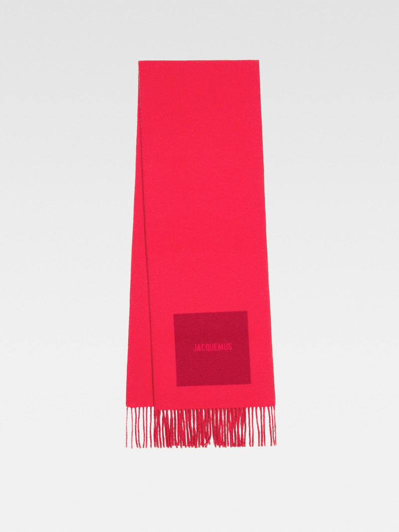 The Rond Carré scarf 1