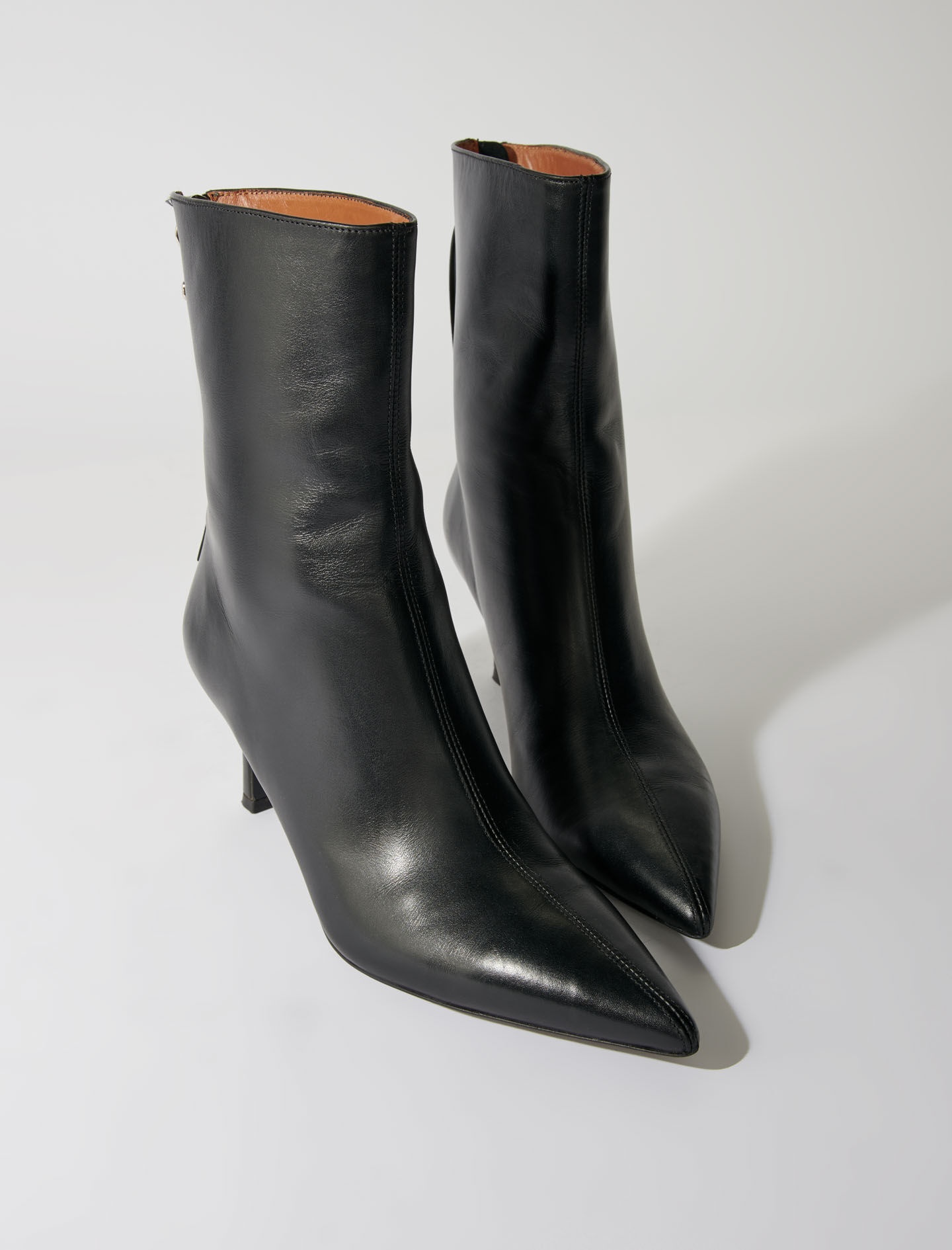 Leather ankle boots - 2