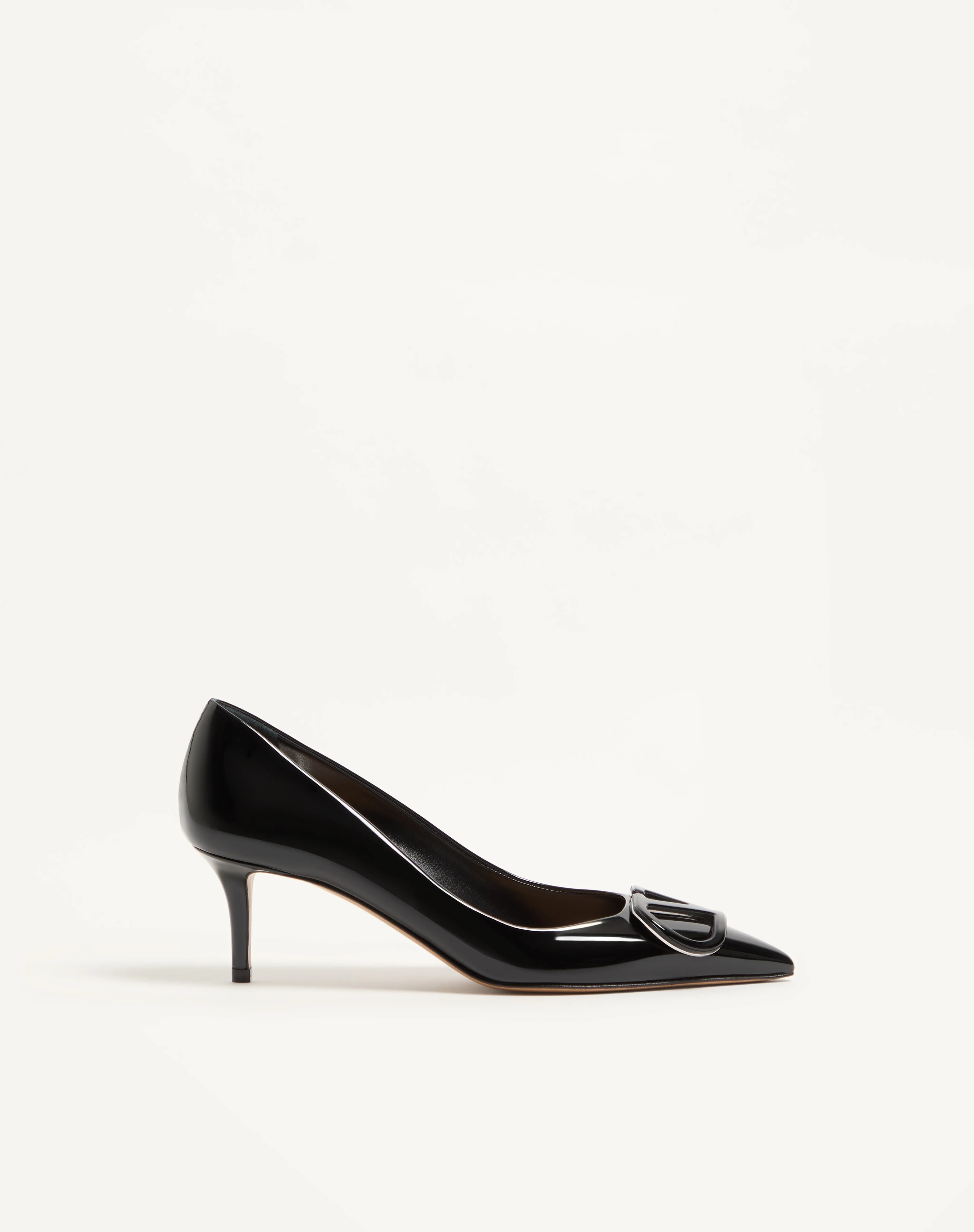VLOGO SIGNATURE PATENT LEATHER PUMPS 60MM - 1