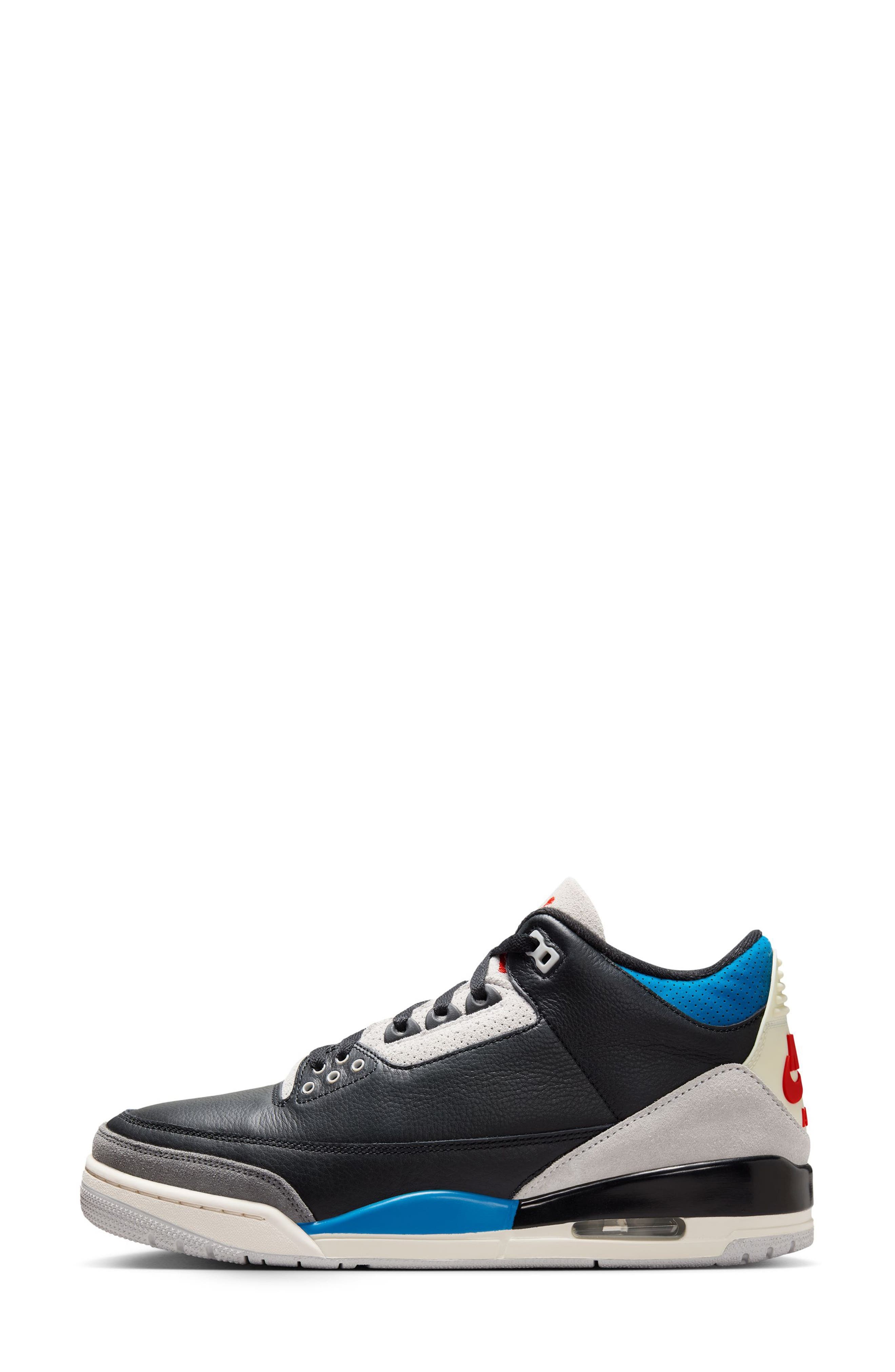 Air Jordan 3 Retro Basketball Sneaker in Black/Chile Red/Neutral Grey at Nordstrom - 3