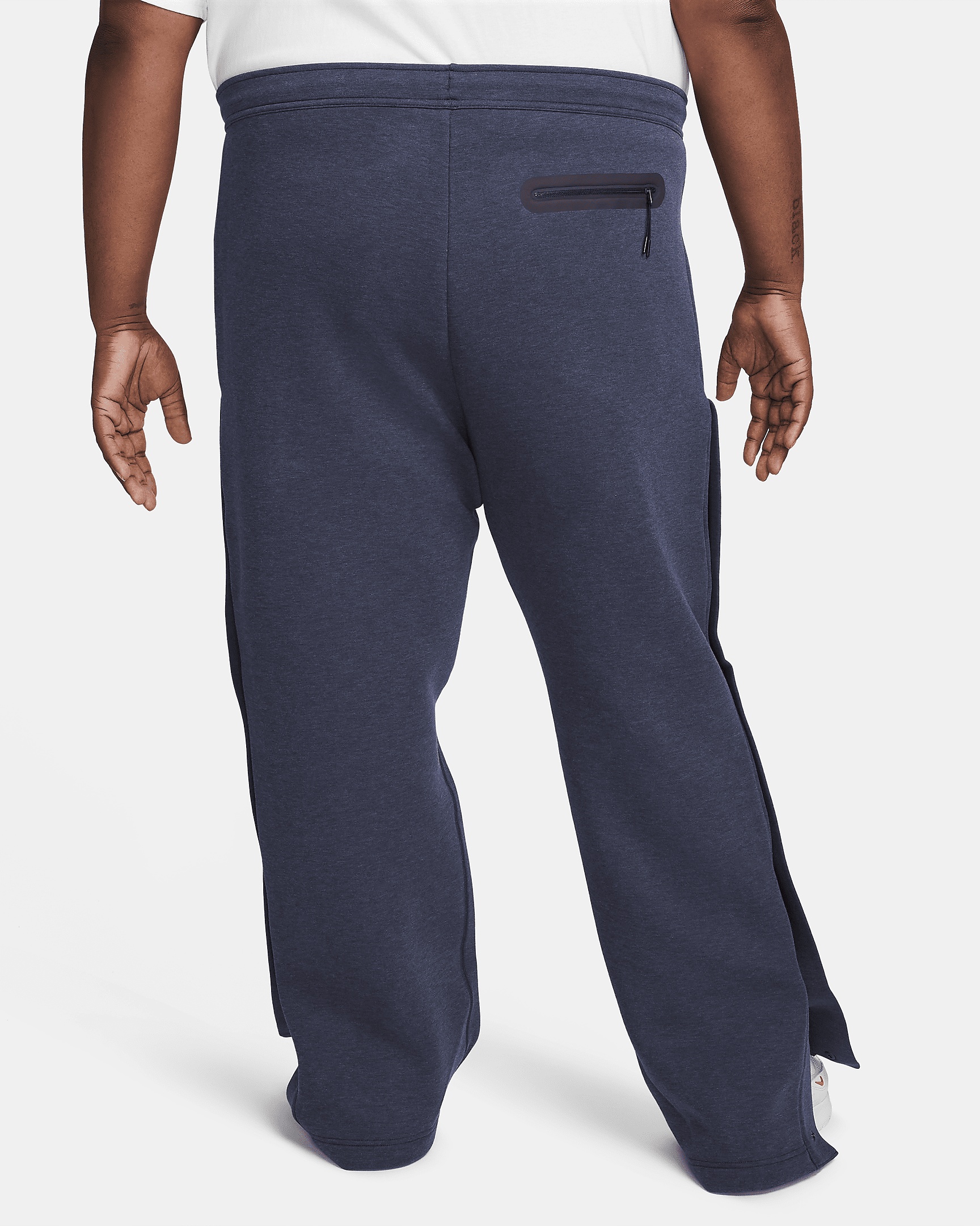 Nike Sportswear Tech Fleece Men's Loose Fit Tear-Away Pants - 11