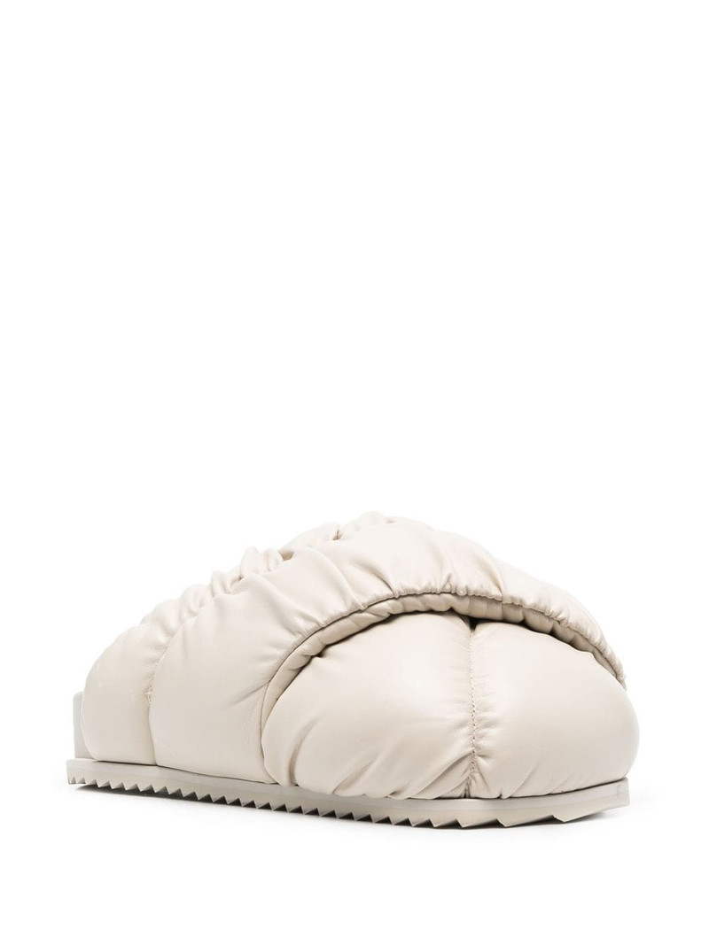 YUME YUME ruched quilted slippers outlook
