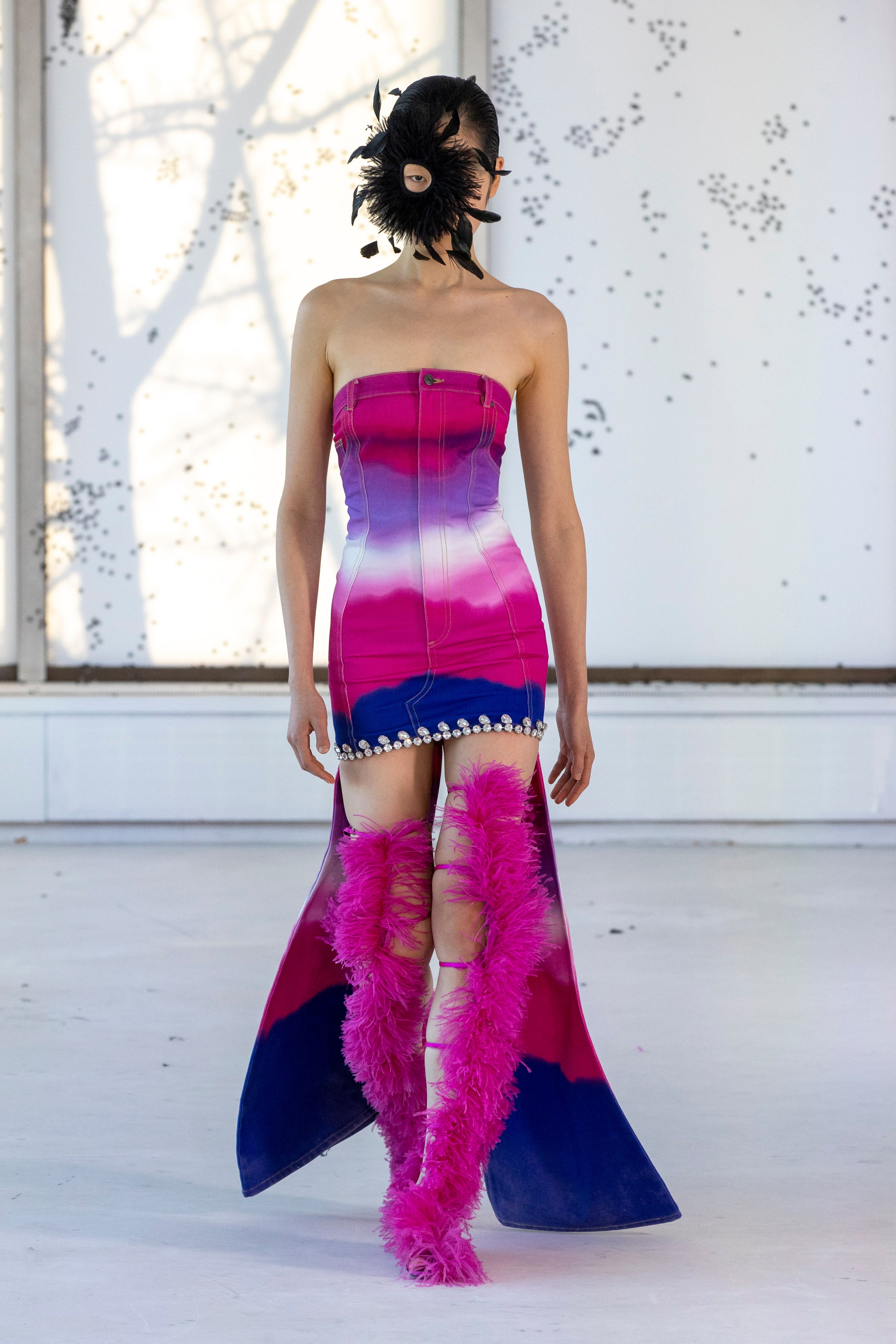 WIDE LEG CRYSTAL SLIT OMBRE JEAN - 4